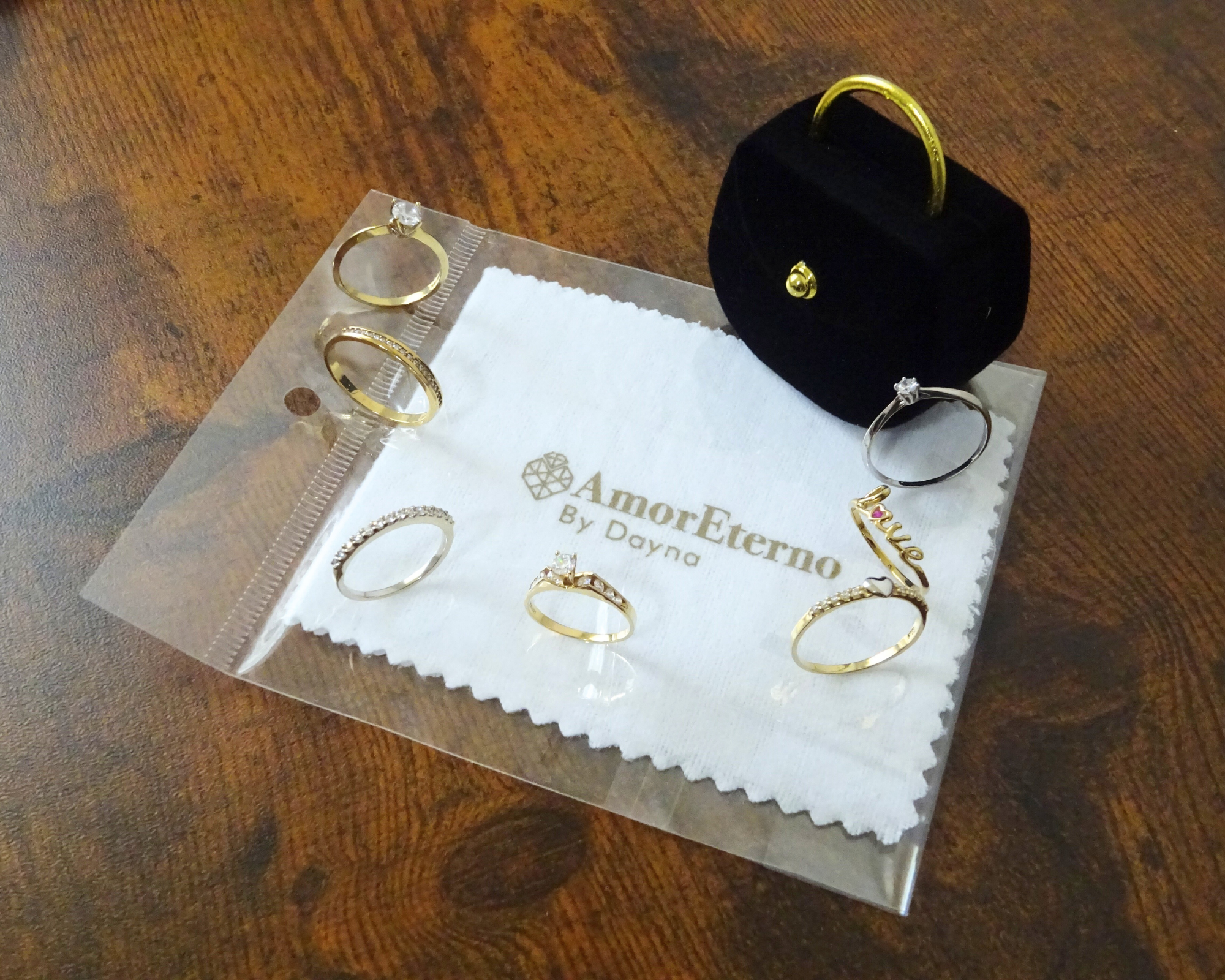 Cómo cuidar tus joyas Amoreterno