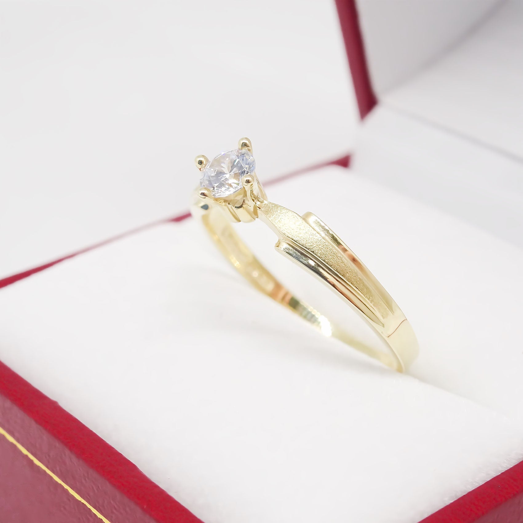 Amor Eterno - Anillo Hungría / Oro 14k Sólido