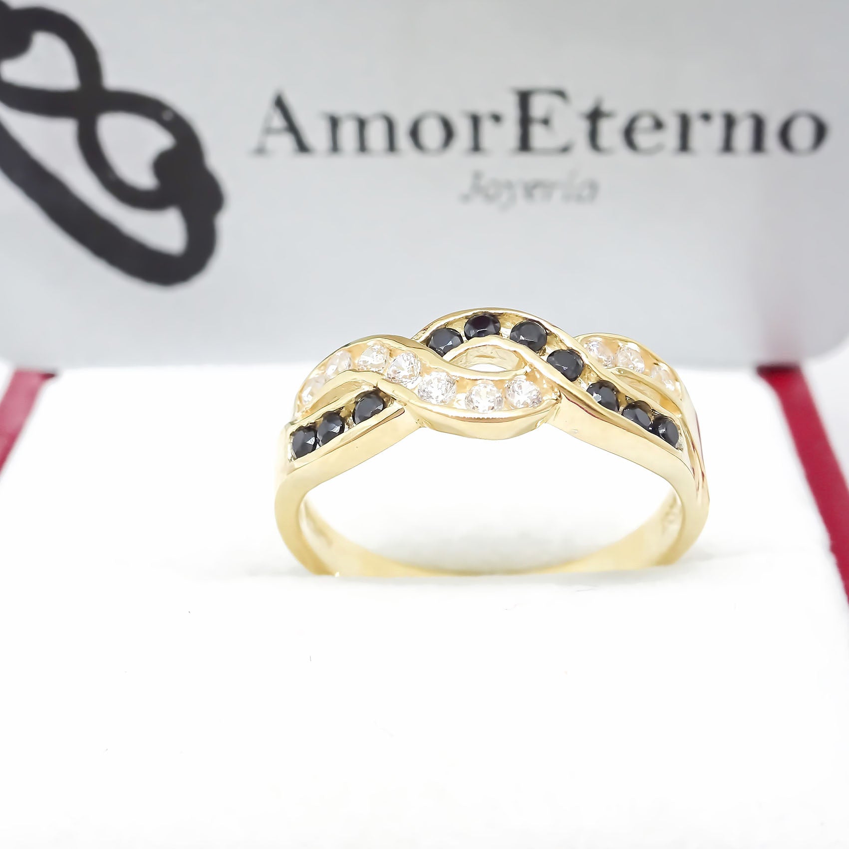 Amor Eterno - Anillo Nogal - Oro Sólido 10k / Dominó