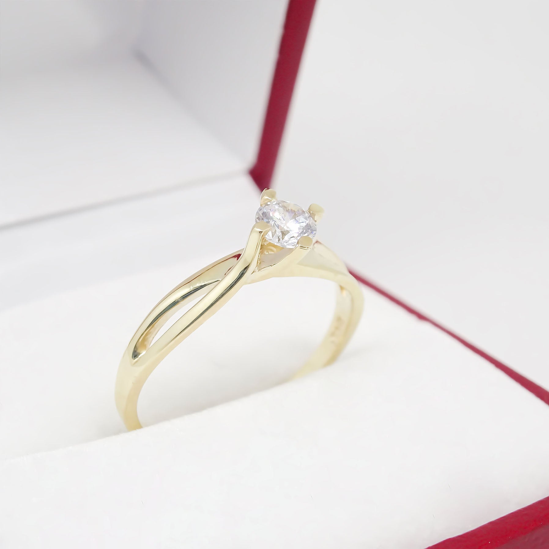 Amor Eterno - Anillo Danae / Oro Sólido 10k