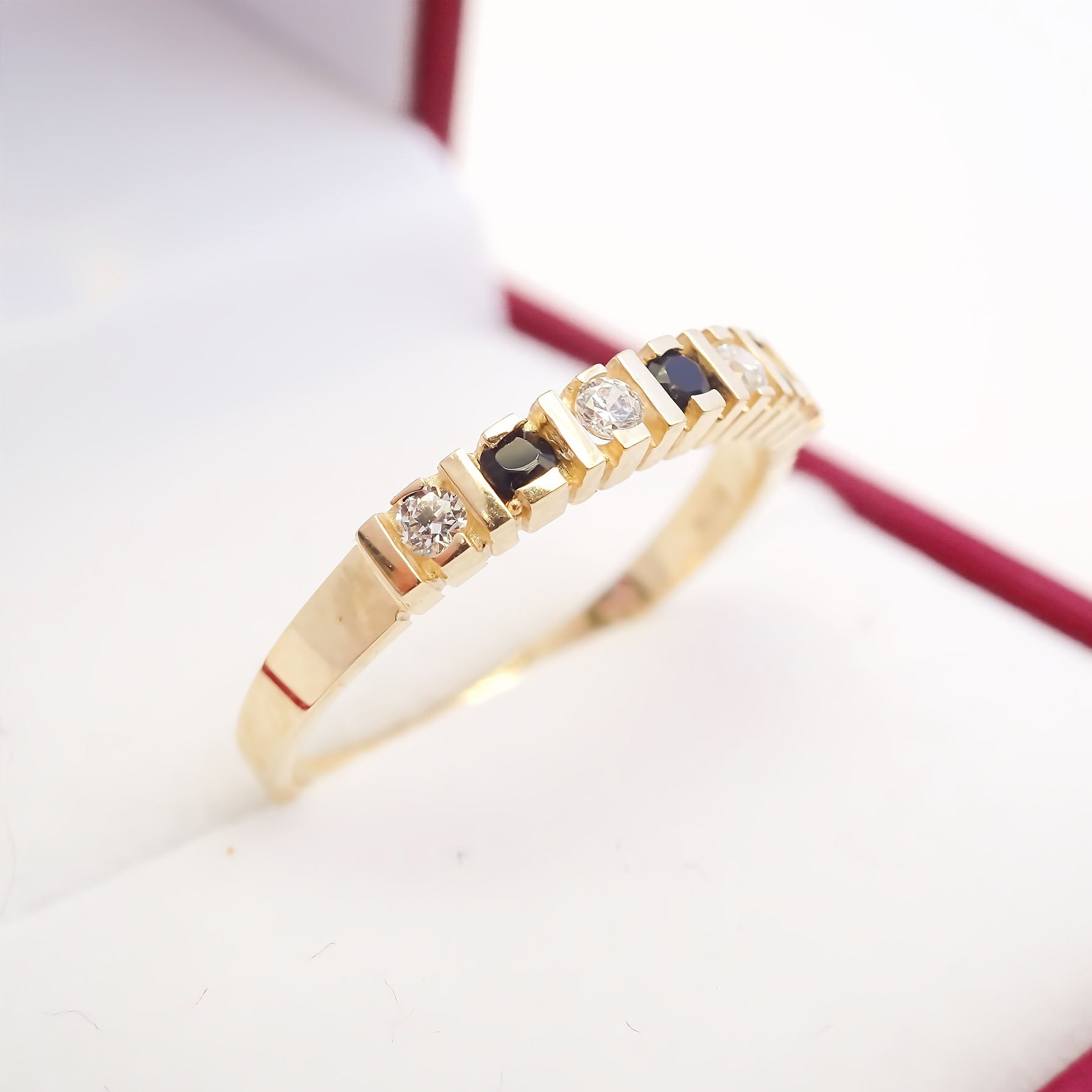 Amor Eterno - Churumbela Divisiones / Oro Solido 10k / Dominó