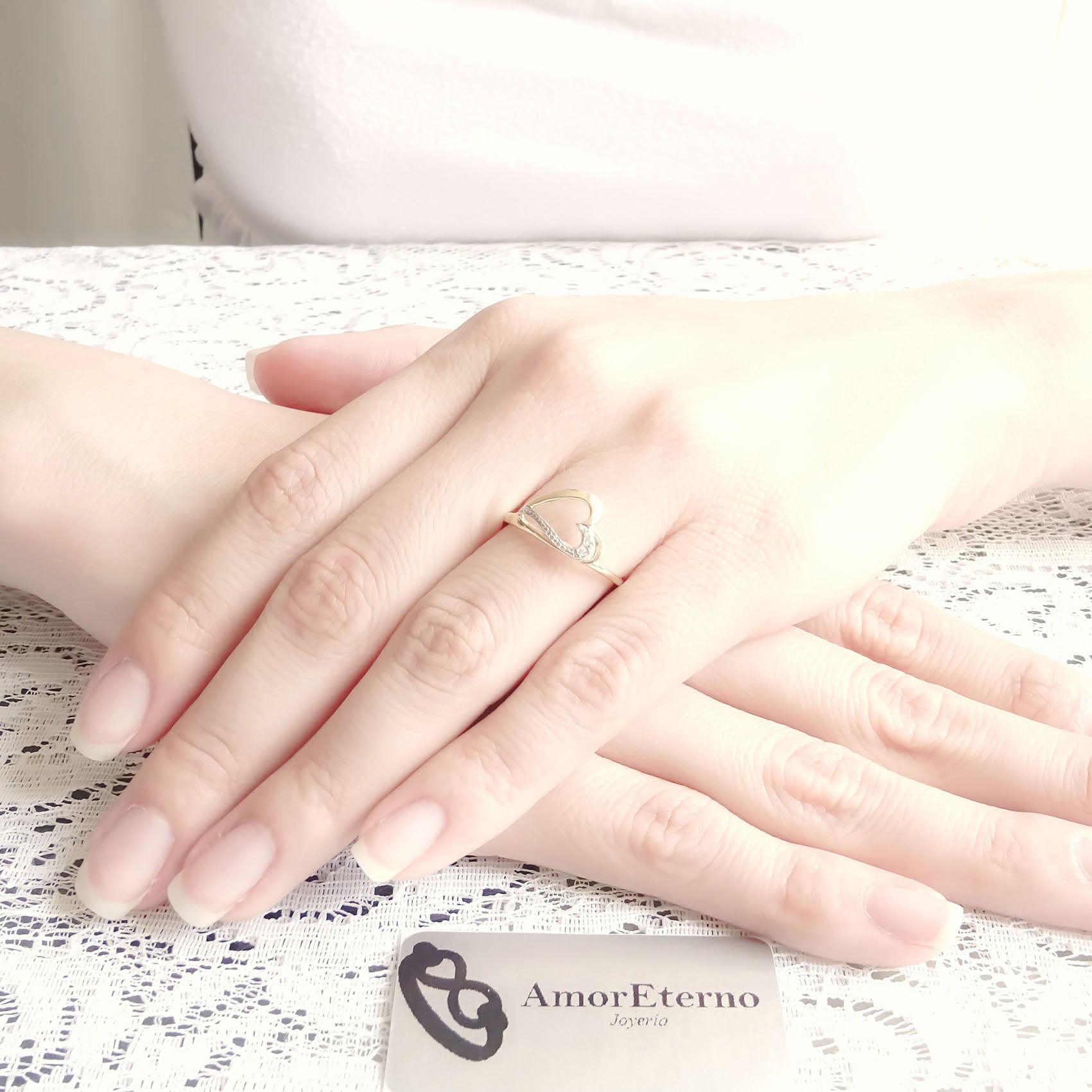 Amor Eterno - Anillo Love Ada - Oro Solido 14K