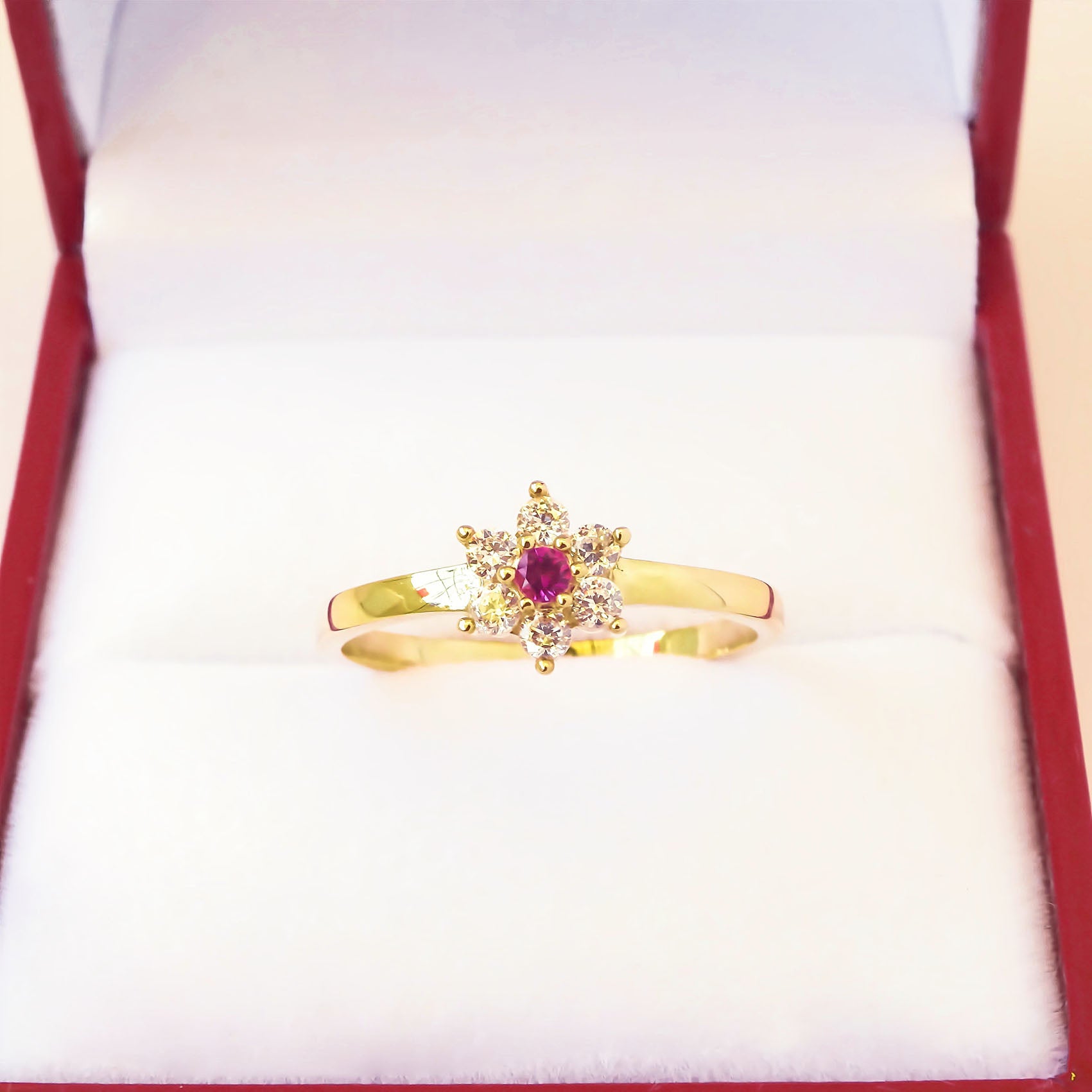 Amor Eterno - Anillo Flor / Oro 10k Solido / Rojo