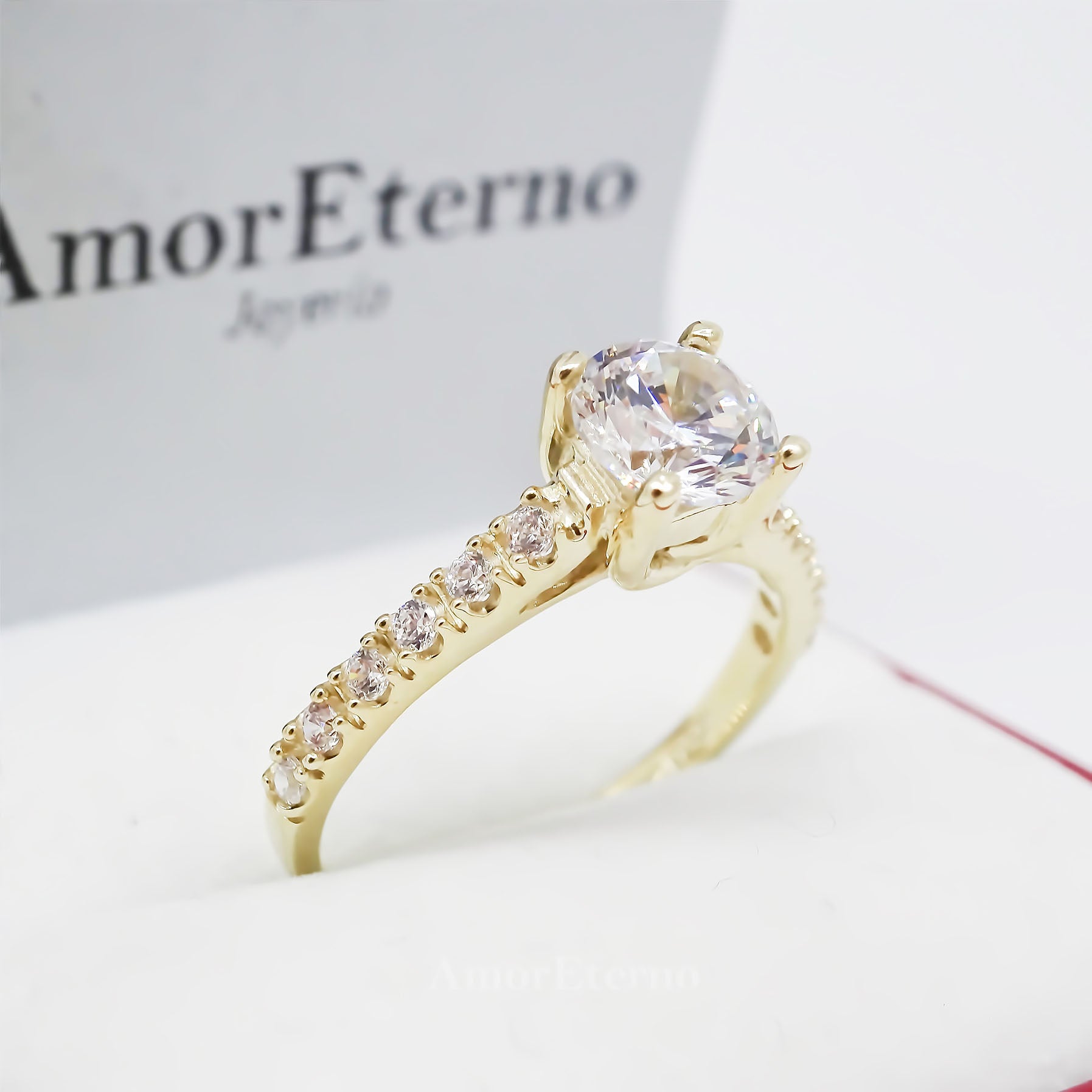 Amor Eterno - Anillo Round / Oro 10k Sólido