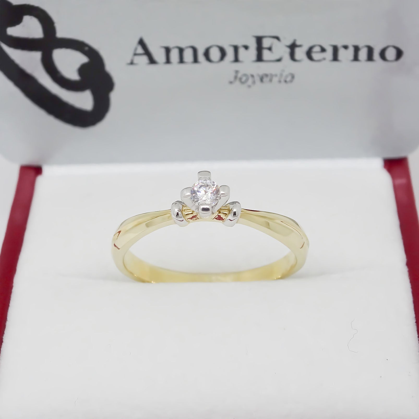 Amor Eterno - Anillo Liz / Oro 10k Sólido