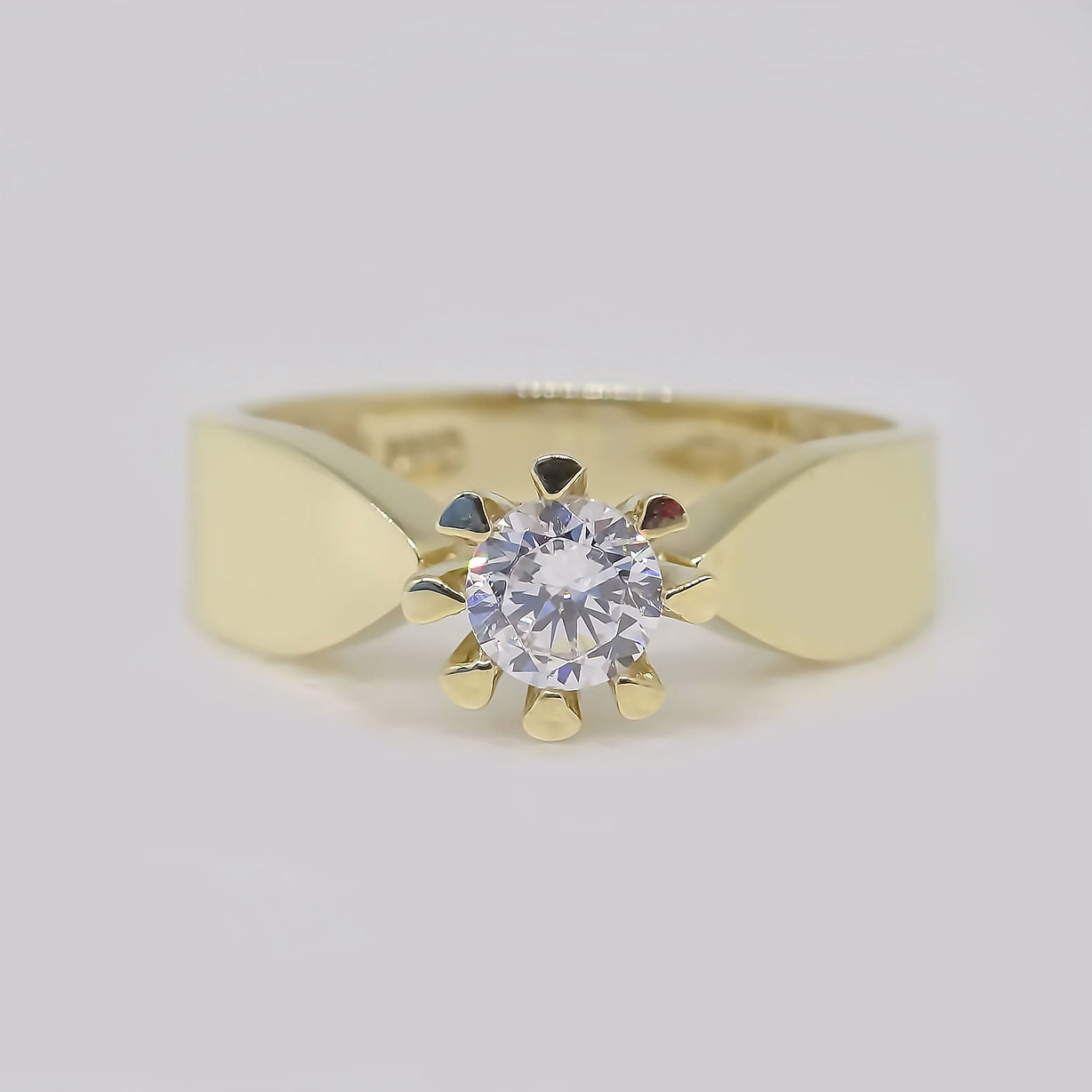 Amor Eterno - Anillo Shinee / Oro Sólido 14k