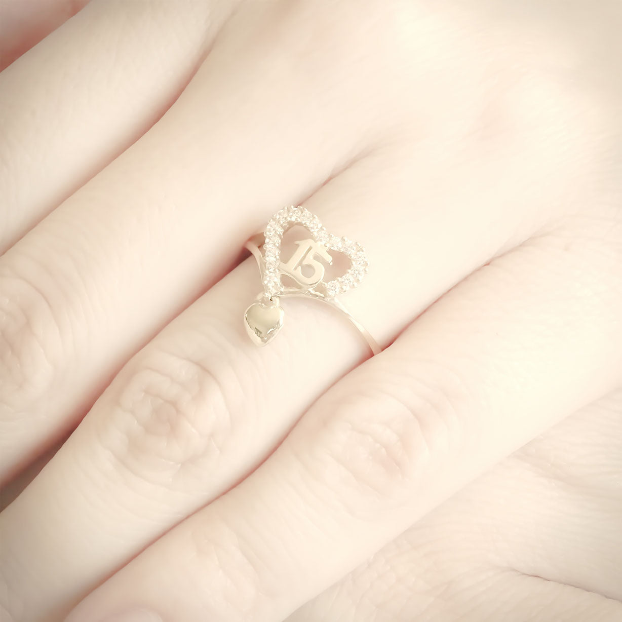 Amor Eterno - Xv Años Corazón Colgante En Oro 14k Sólido