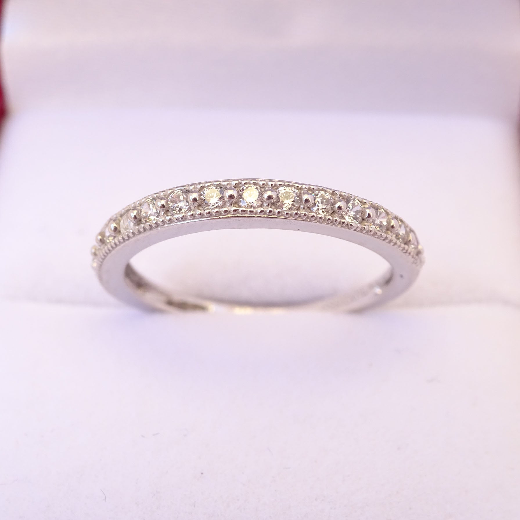 Amor Eterno - Churumbela Pavé / Oro Solido 10k / Oro Blanco