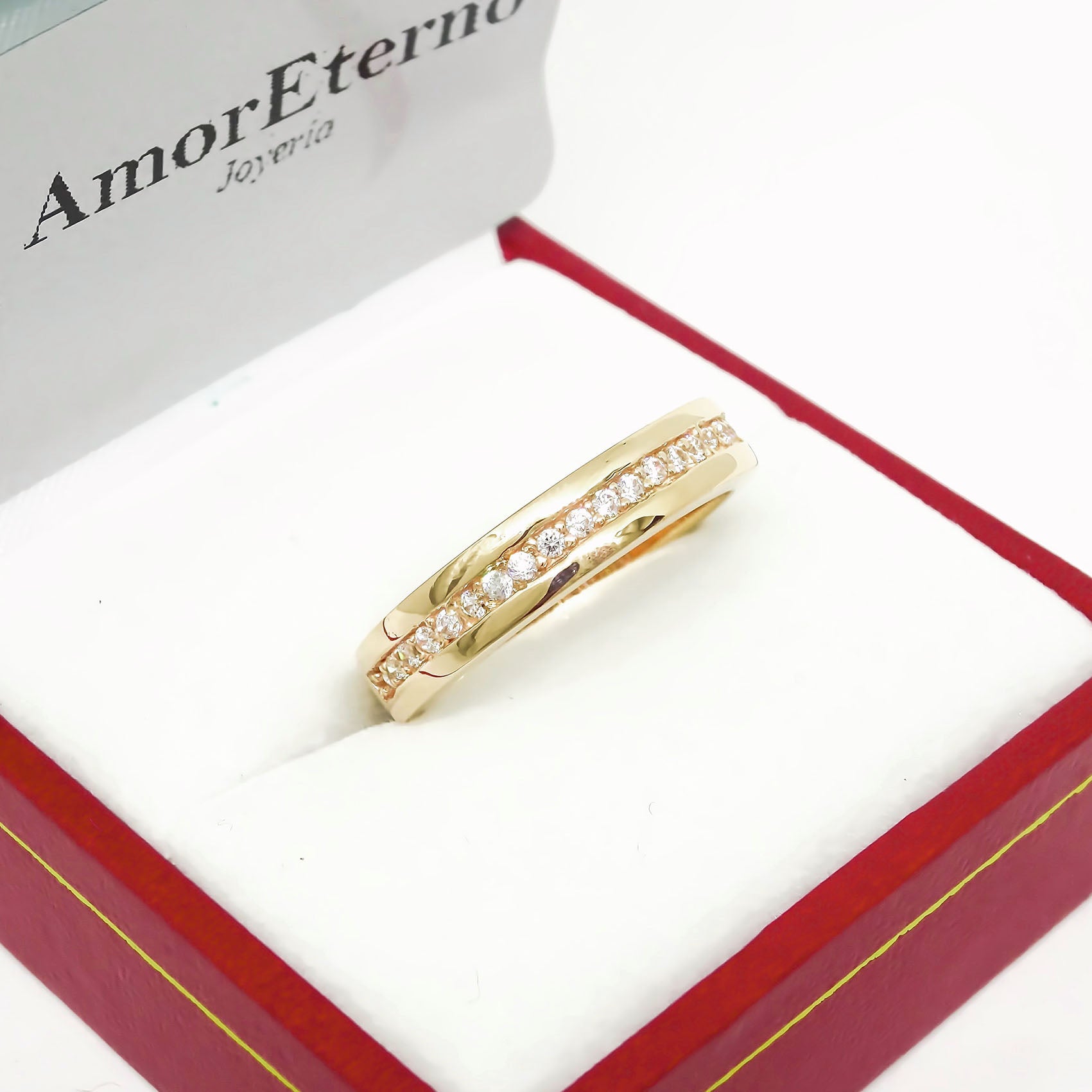 Amor Eterno - Anillo Tiana / Oro Sólido 14k / Amarillo