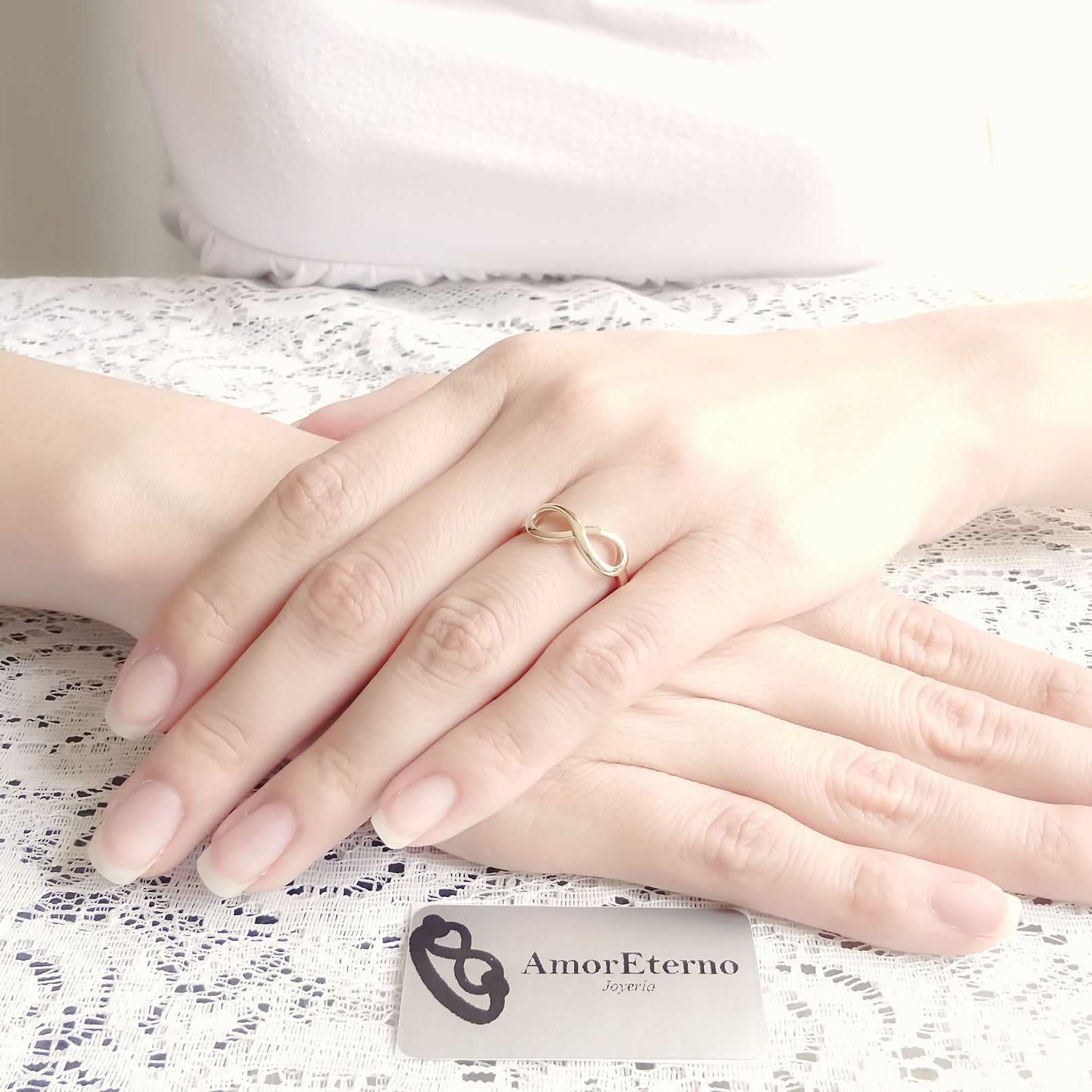 Amor Eterno - Anillo Infinito Fabricado Gde / Oro 10k Solido