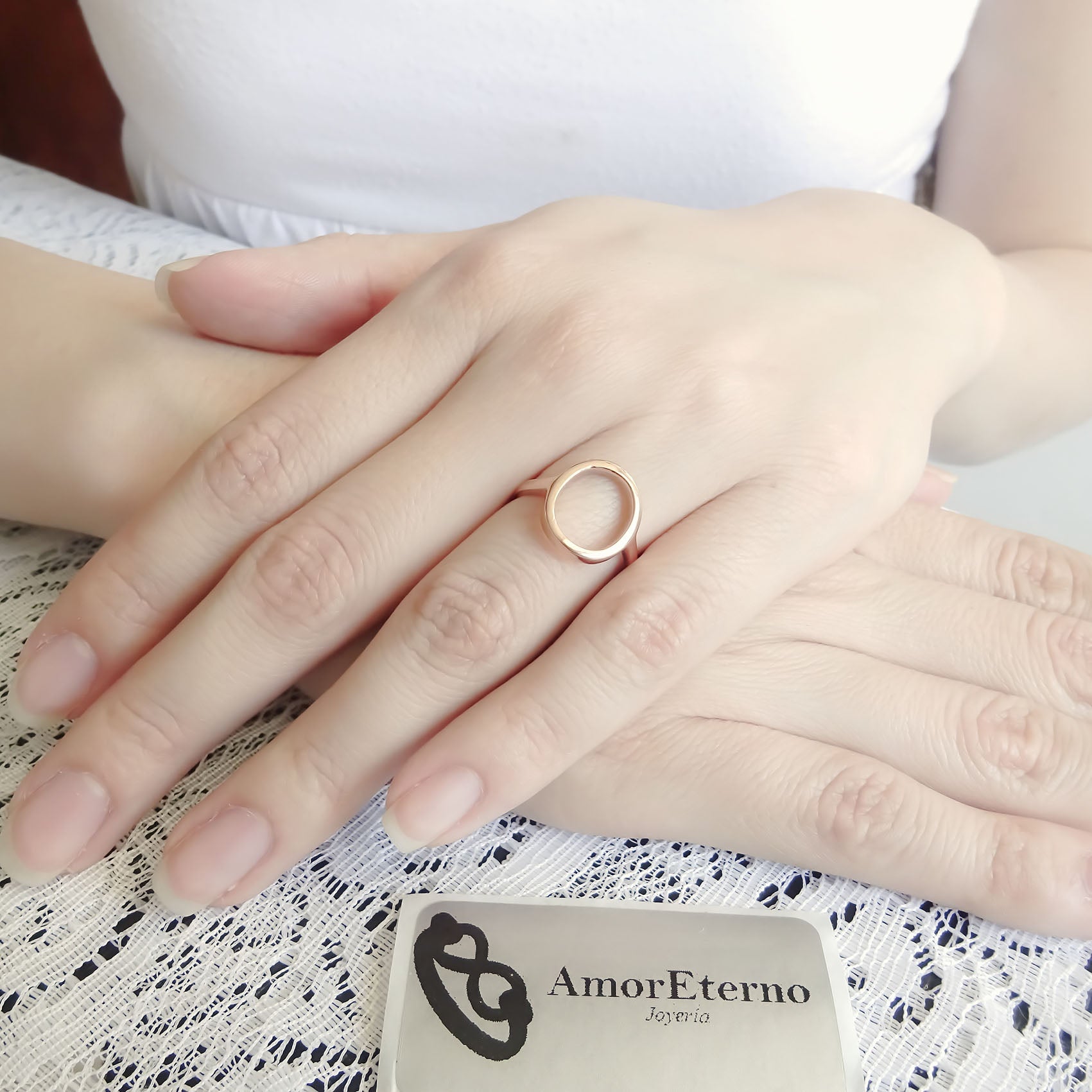 Amor Eterno - Anillo Larissa / Oro 14k Sólido