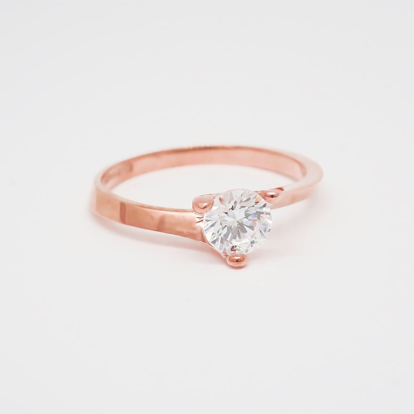 Amor Eterno - Anillo Lucky / Oro 10k Sólido / Rosa
