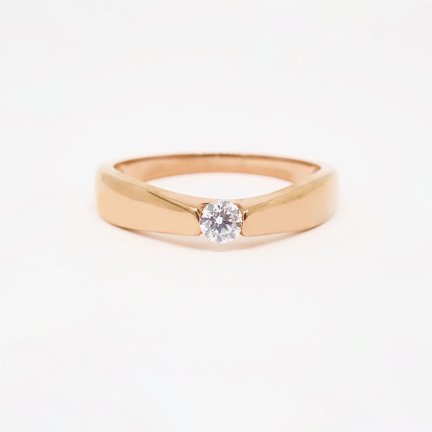 Amor Eterno - Anillo Nikki / Oro Sólido 14k / Rosa