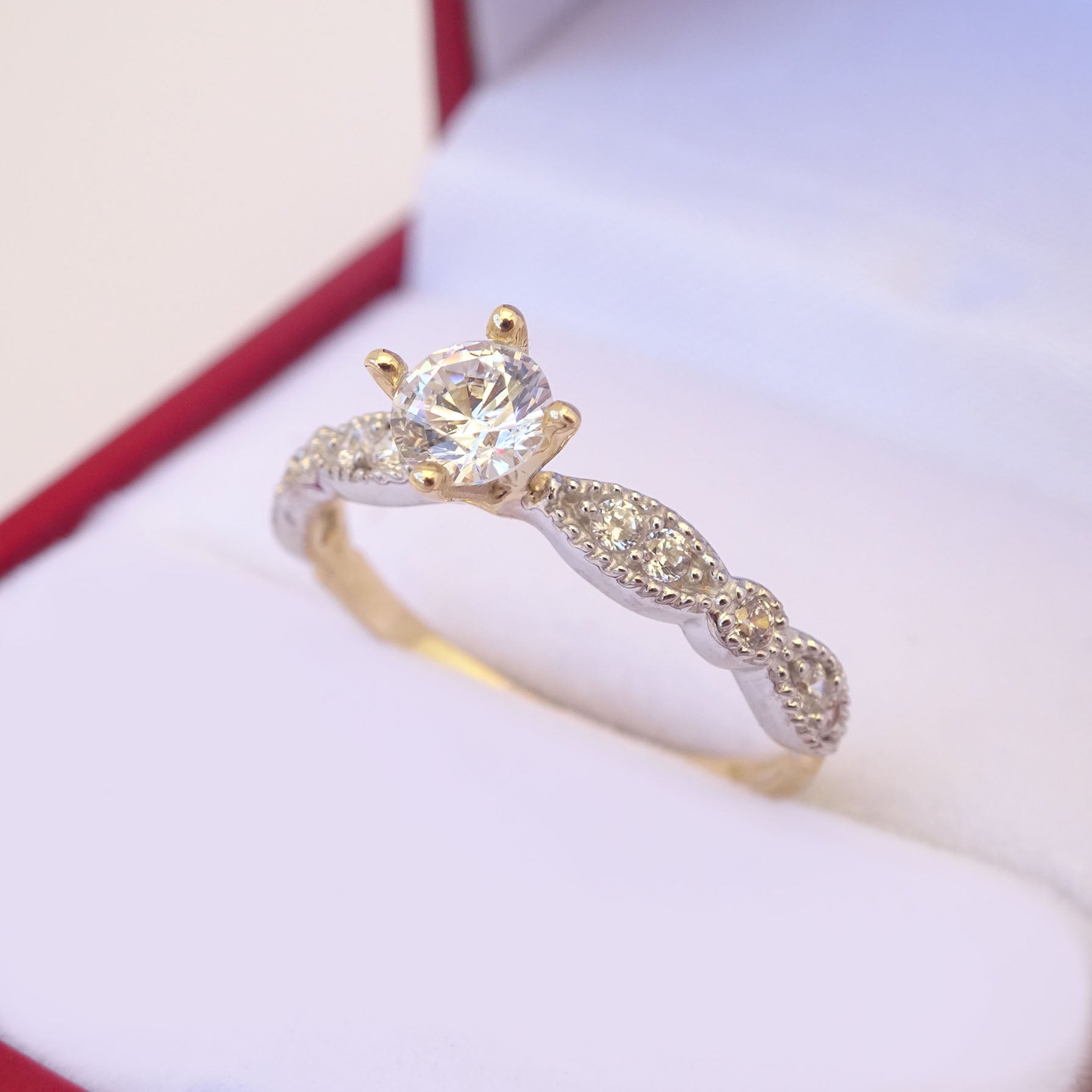 Amor Eterno - Anillo Glad / Oro Sólido 10k