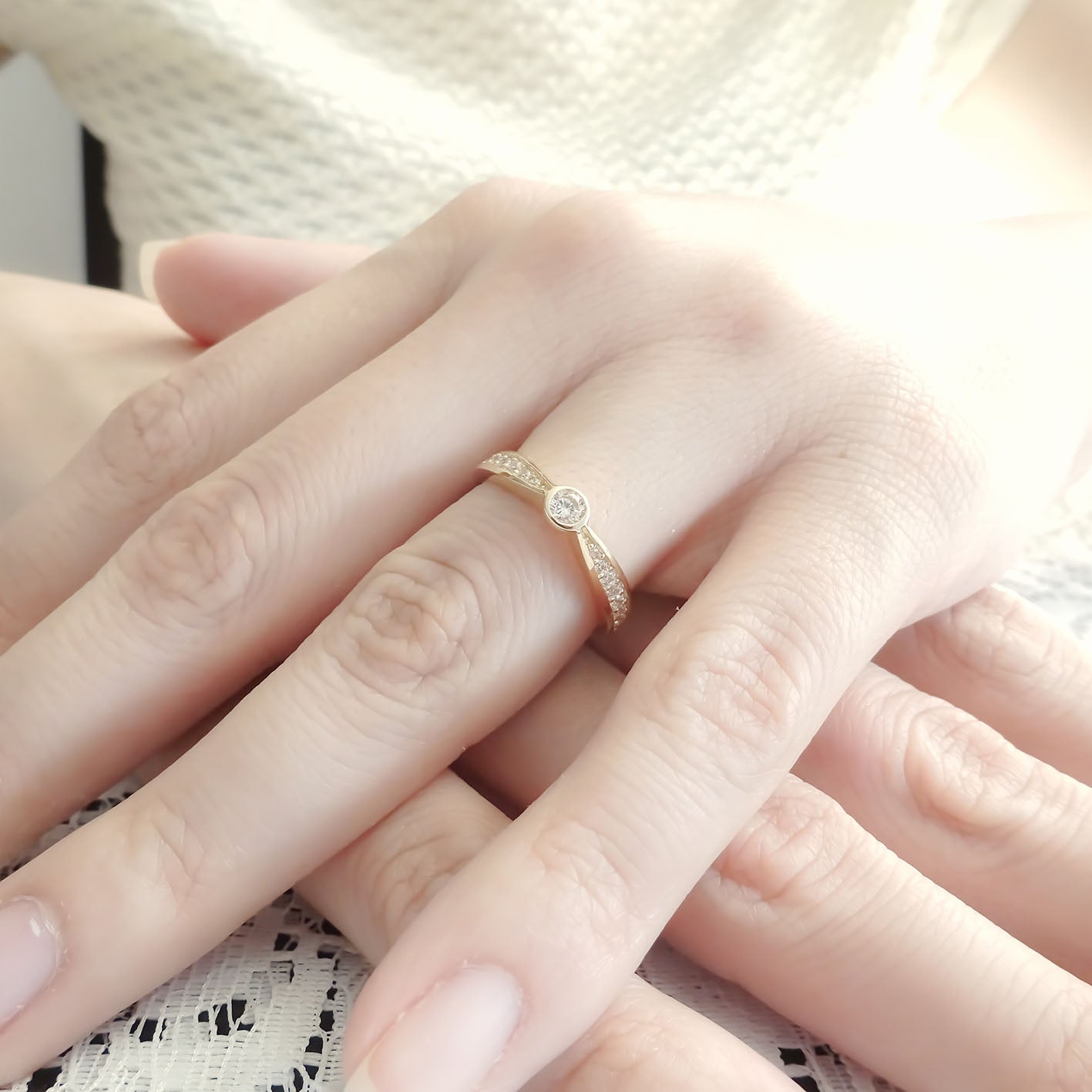 Amor Eterno - Anillo Redondel / Oro 14k Solido / Amarillo