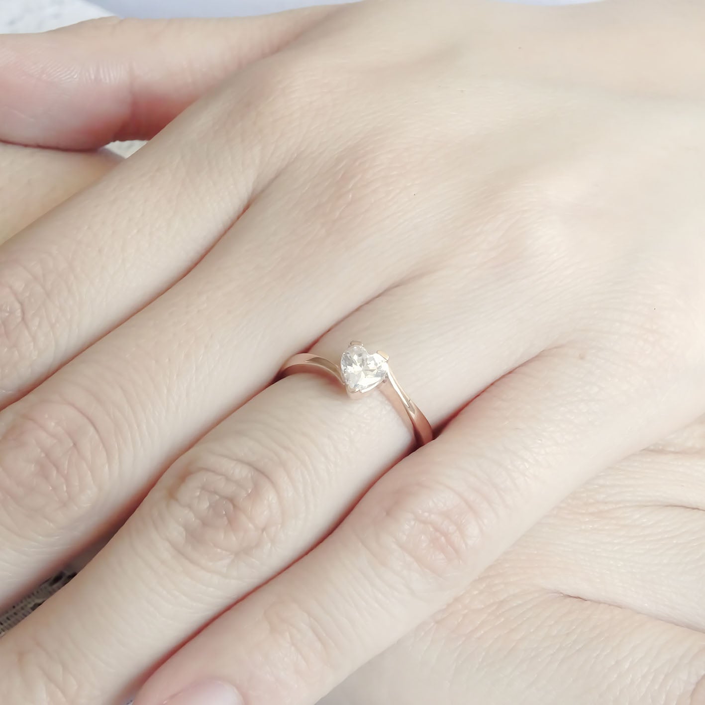 Amor Eterno - Anillo Aria / Oro Sólido 14k / Rosa