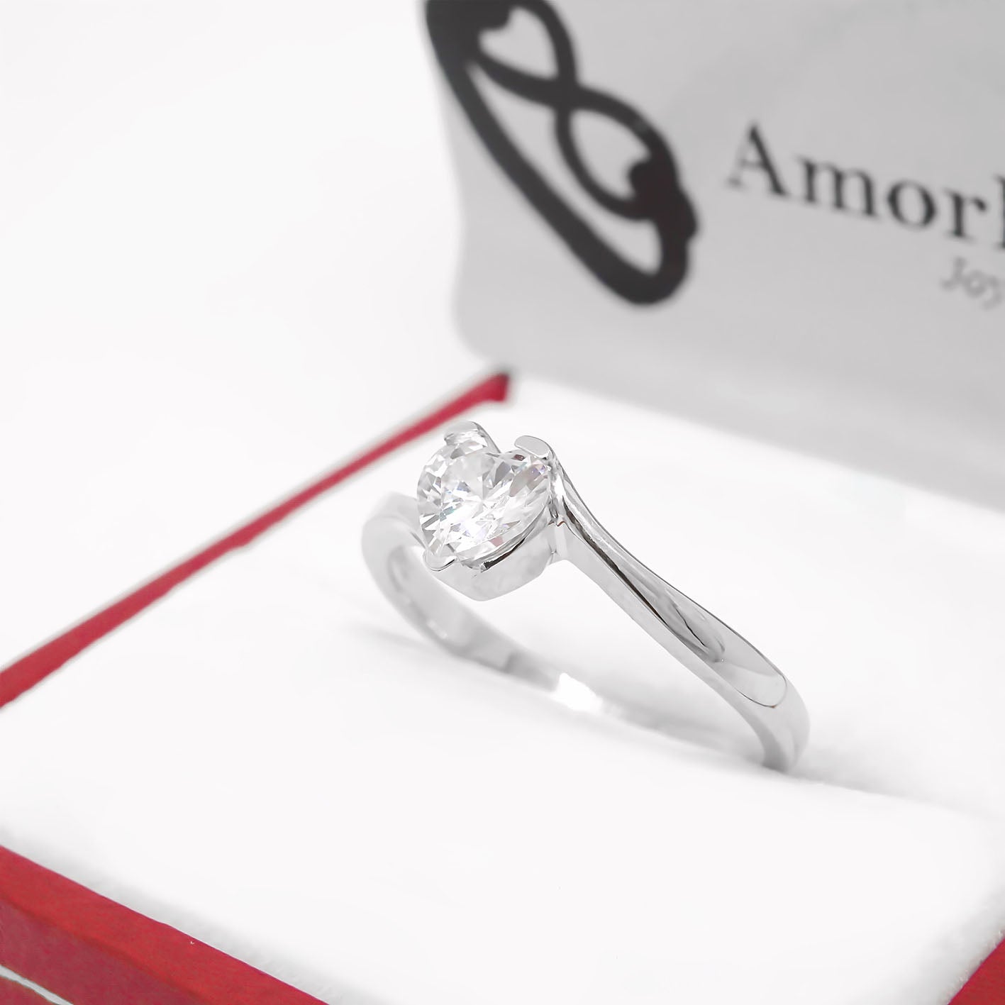 Amor Eterno - Anillo Aria / Oro Sólido 10k / Blanco