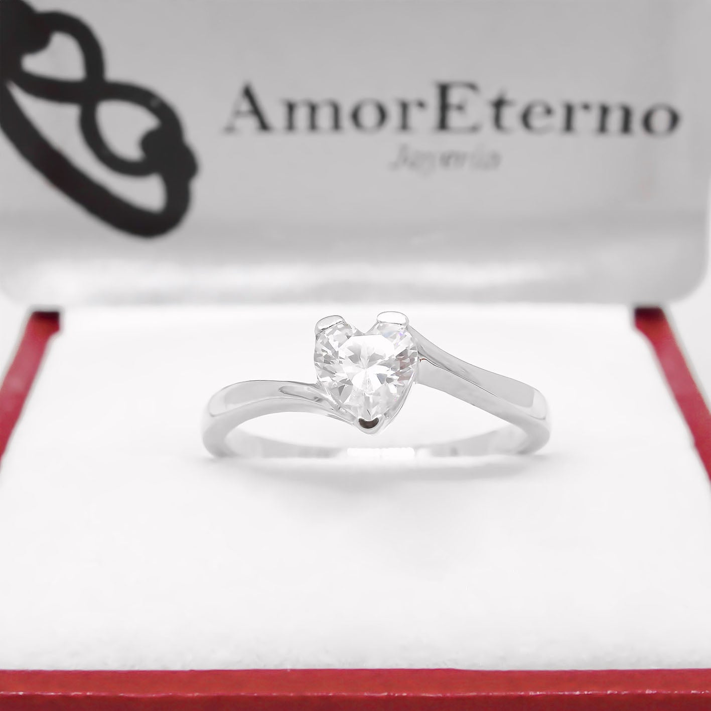 Amor Eterno - Anillo Aria / Oro Sólido 10k / Blanco