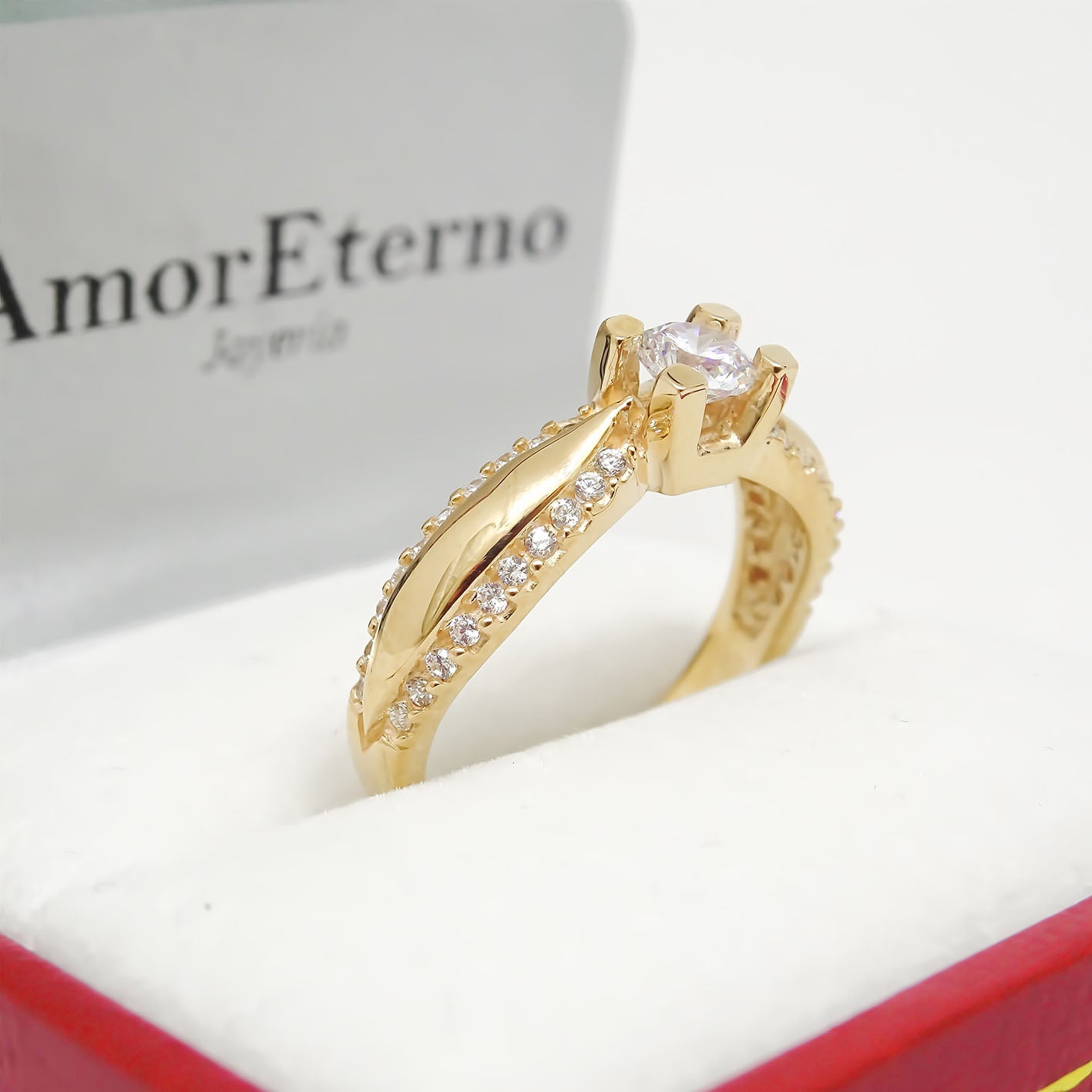 Amor Eterno - Anillo Almendra / Oro Sólido 10k / Amarillo