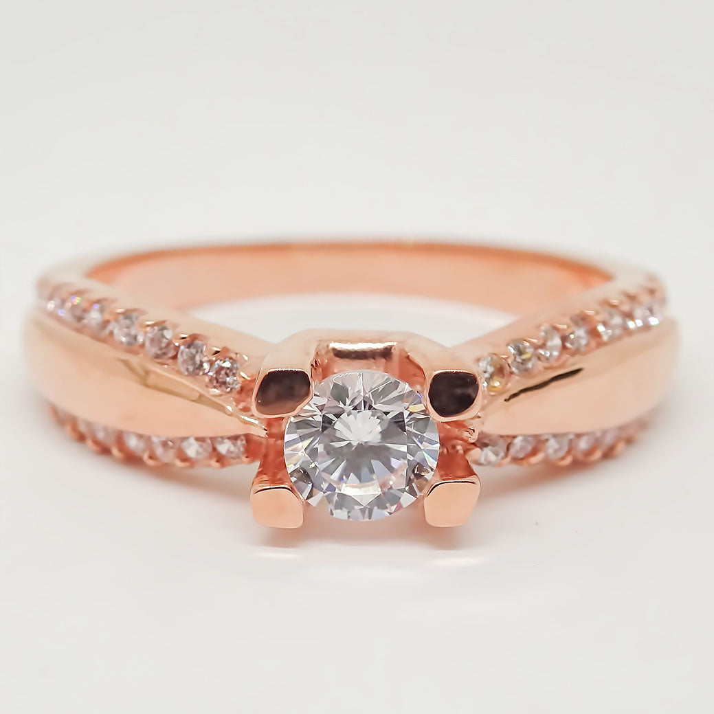 Amor Eterno - Anillo Almendra / Oro Sólido 10k / Rosa