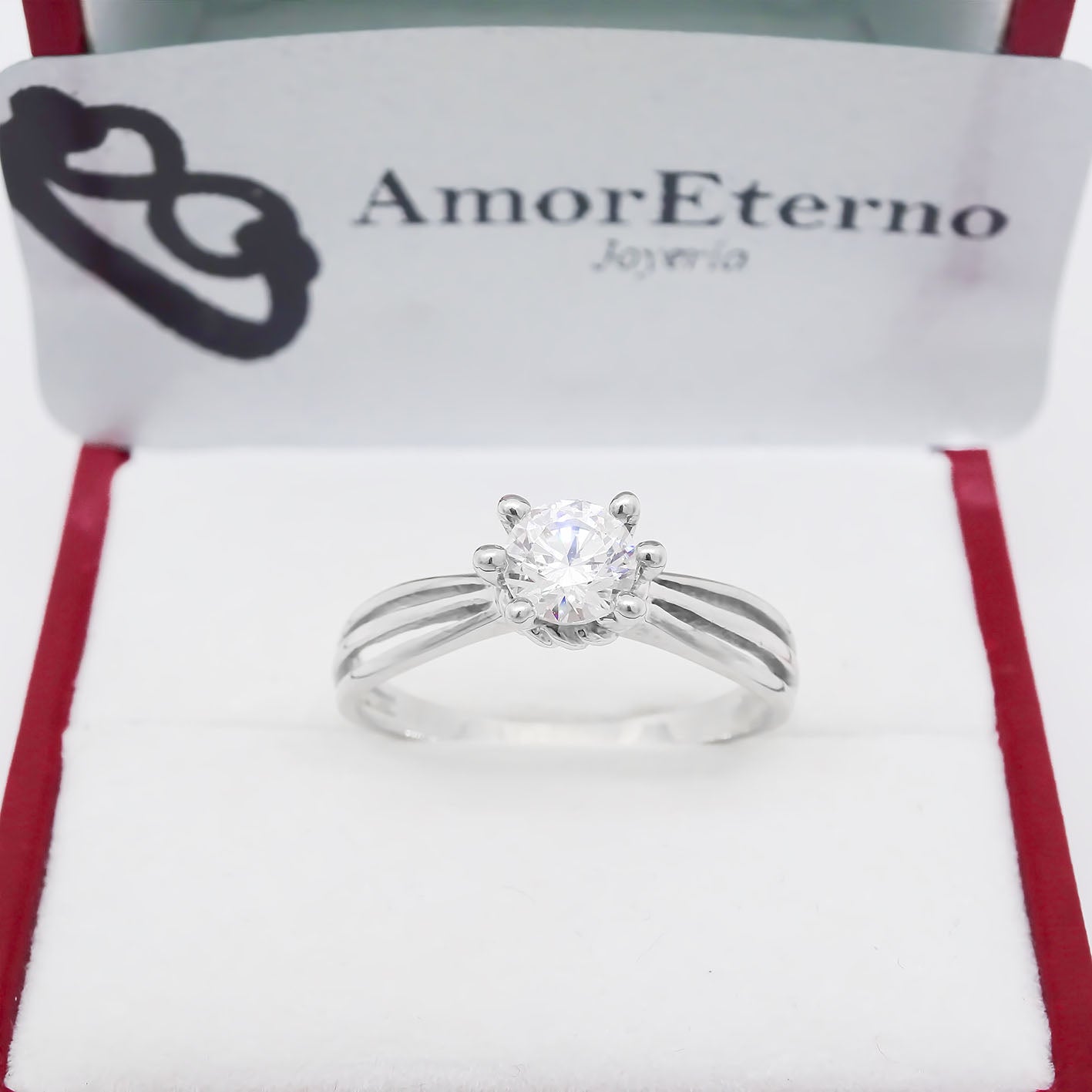 Amor Eterno - Anillo Korb / Oro 10k Sólido / Blanco
