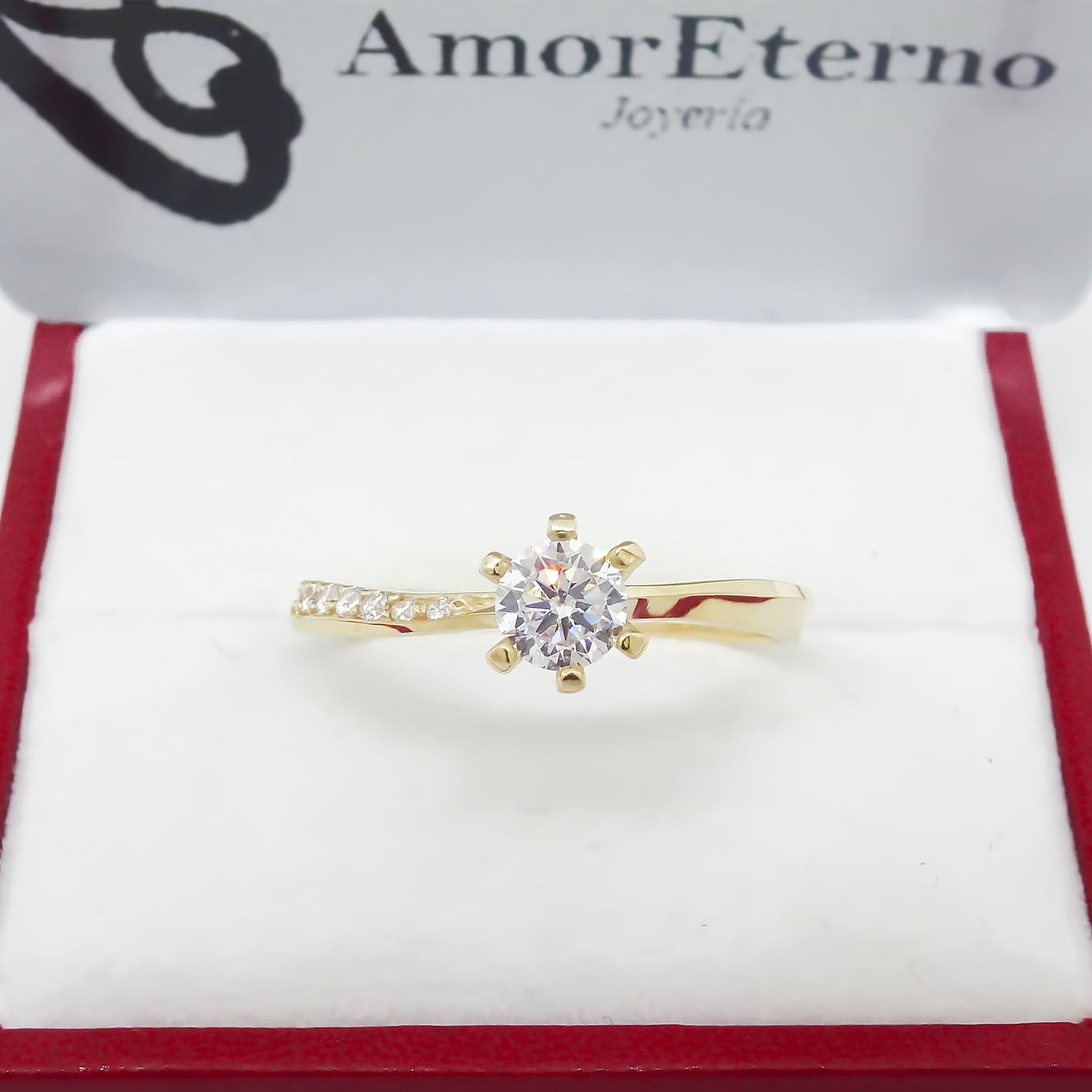 Amor Eterno - Anillo Paola / Oro Sólido 10k / Amarillo