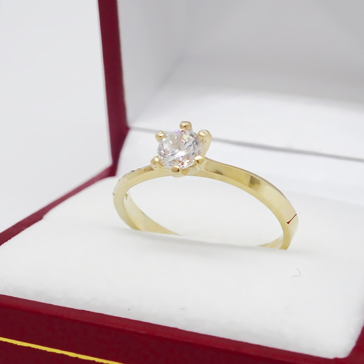 Amor Eterno - Anillo Paola / Oro Sólido 10k / Amarillo