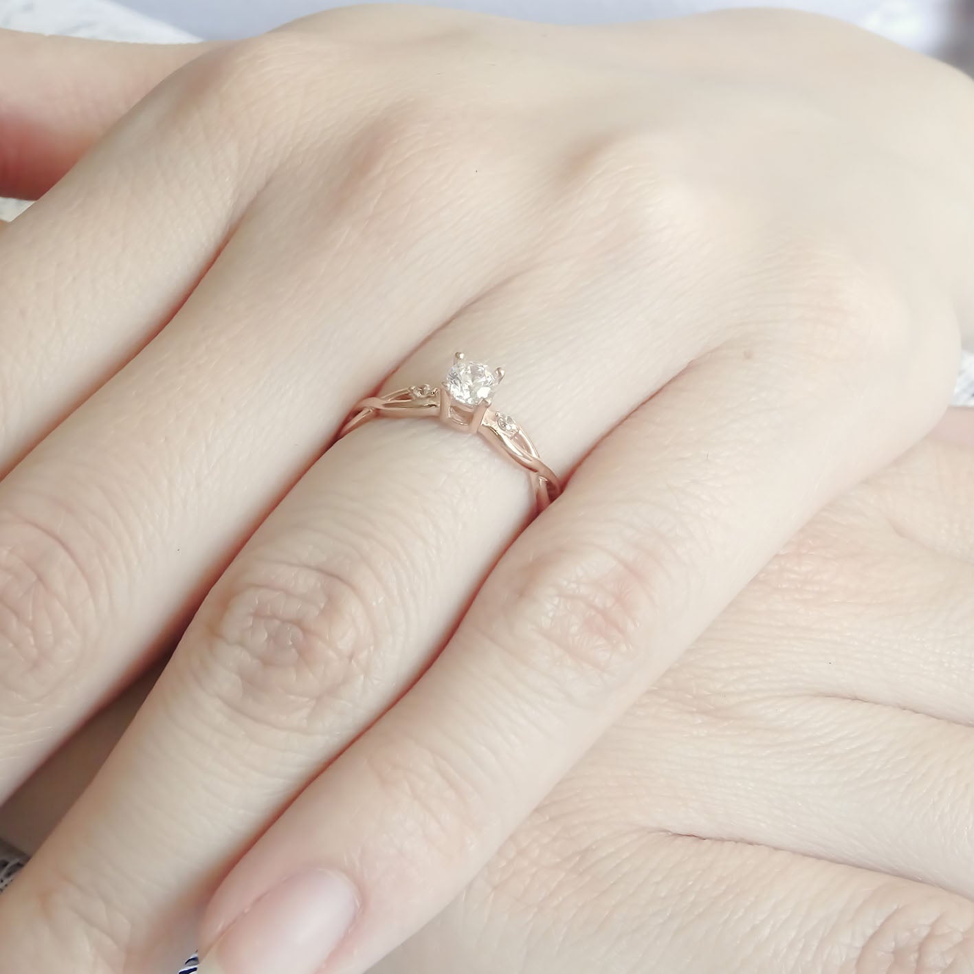 Amor Eterno - Anillo Mérida / Oro Sólido 10k / Blanco