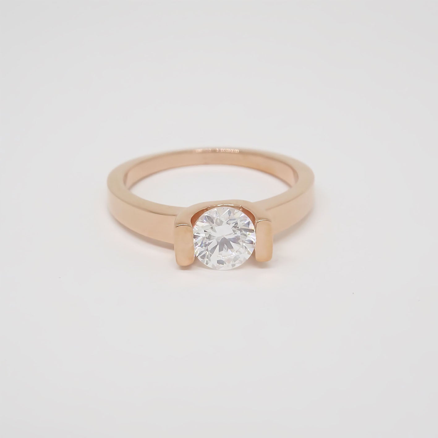 Amor Eterno - Anillo Solitario / Uxy/ Oro 14k Sólido / Rosa