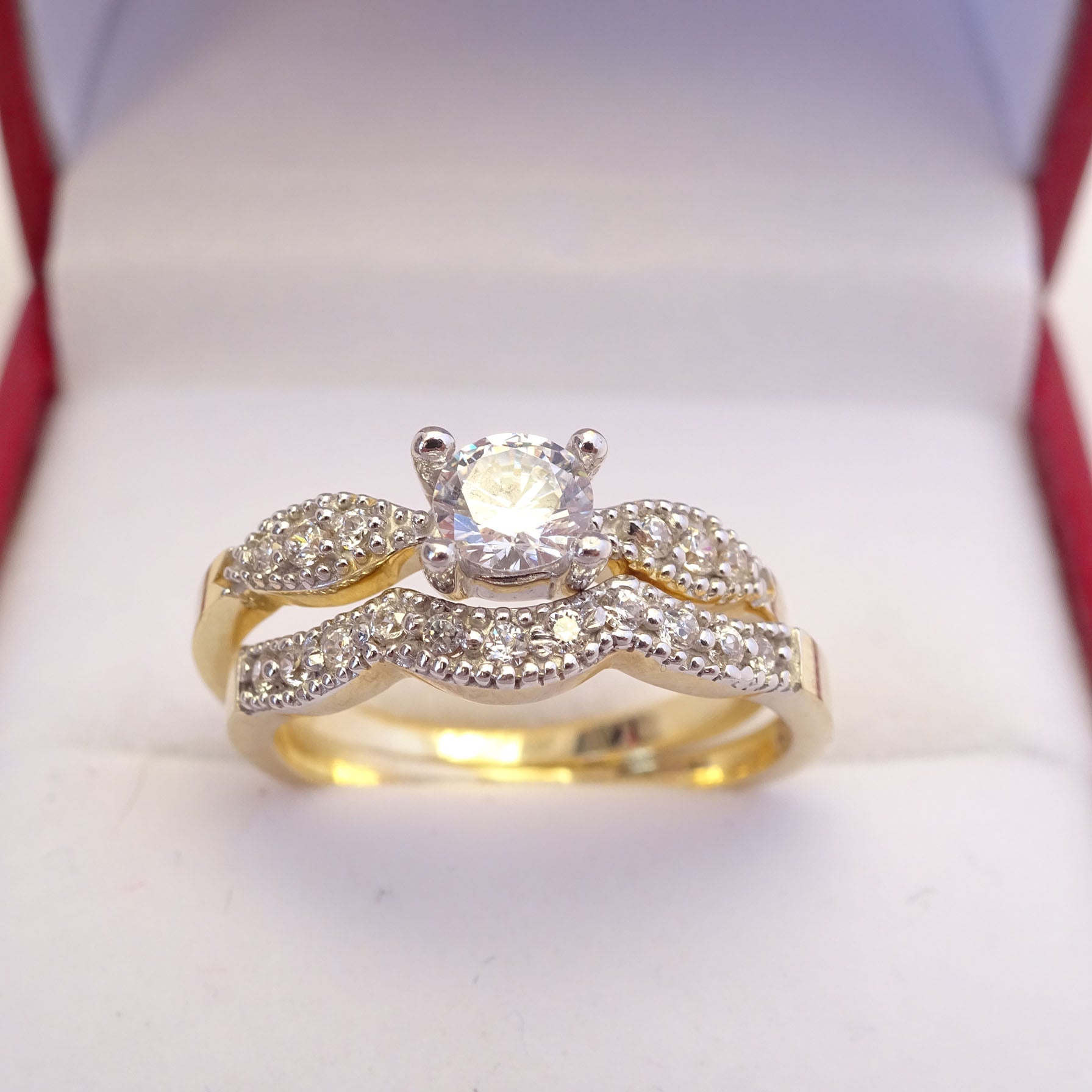 Amor Eterno - Alianza Smile / Oro Sólido 14k / Amarillo