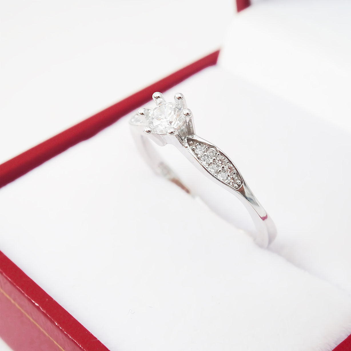 Amor Eterno - Anillo Amelia / Plata Con Oro 24k