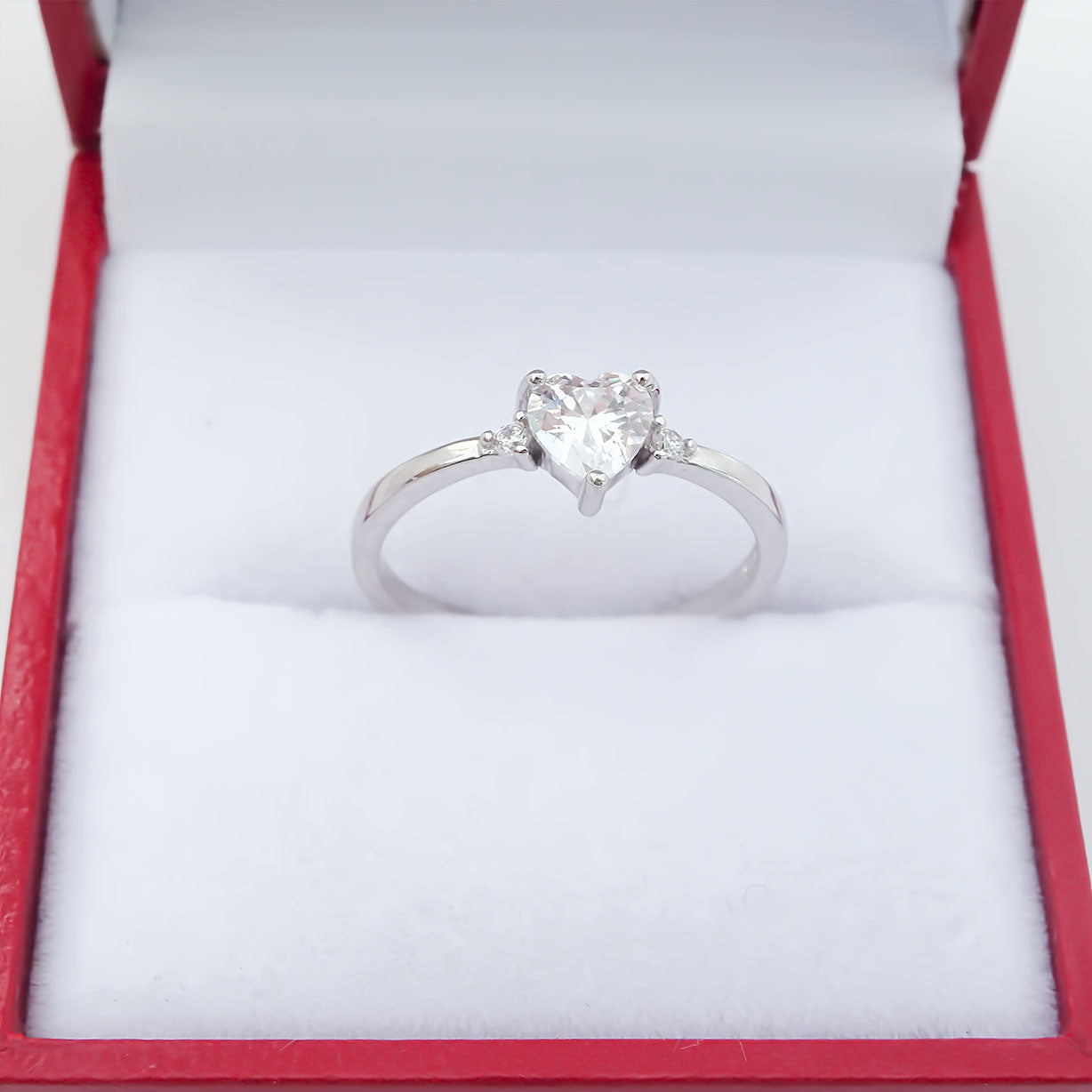 Amor Eterno - Anillo Solitario Corazón / Plata Con Oro