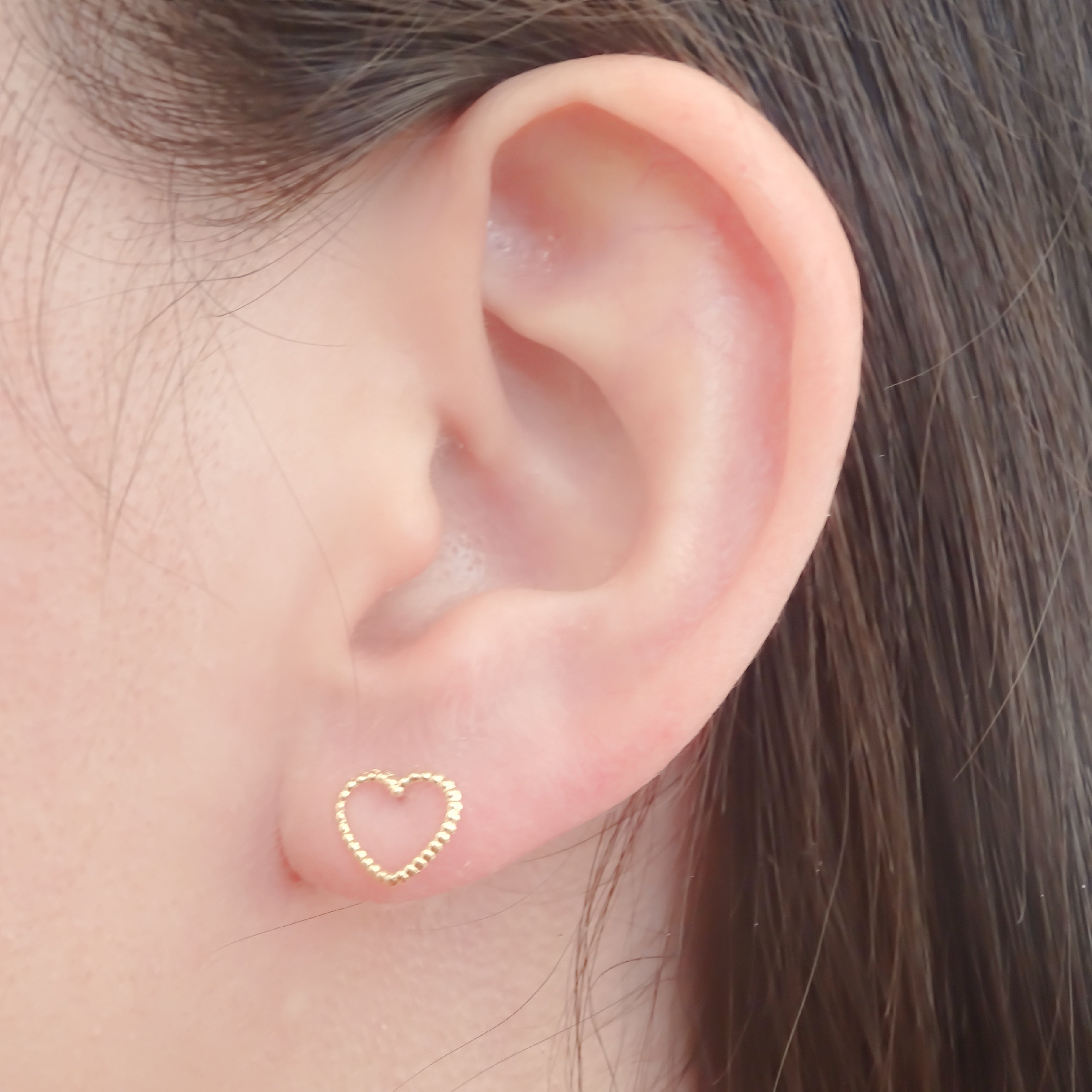 Amor Eterno - Broqueles Corazón / Aretes / Oro Sólido 10k