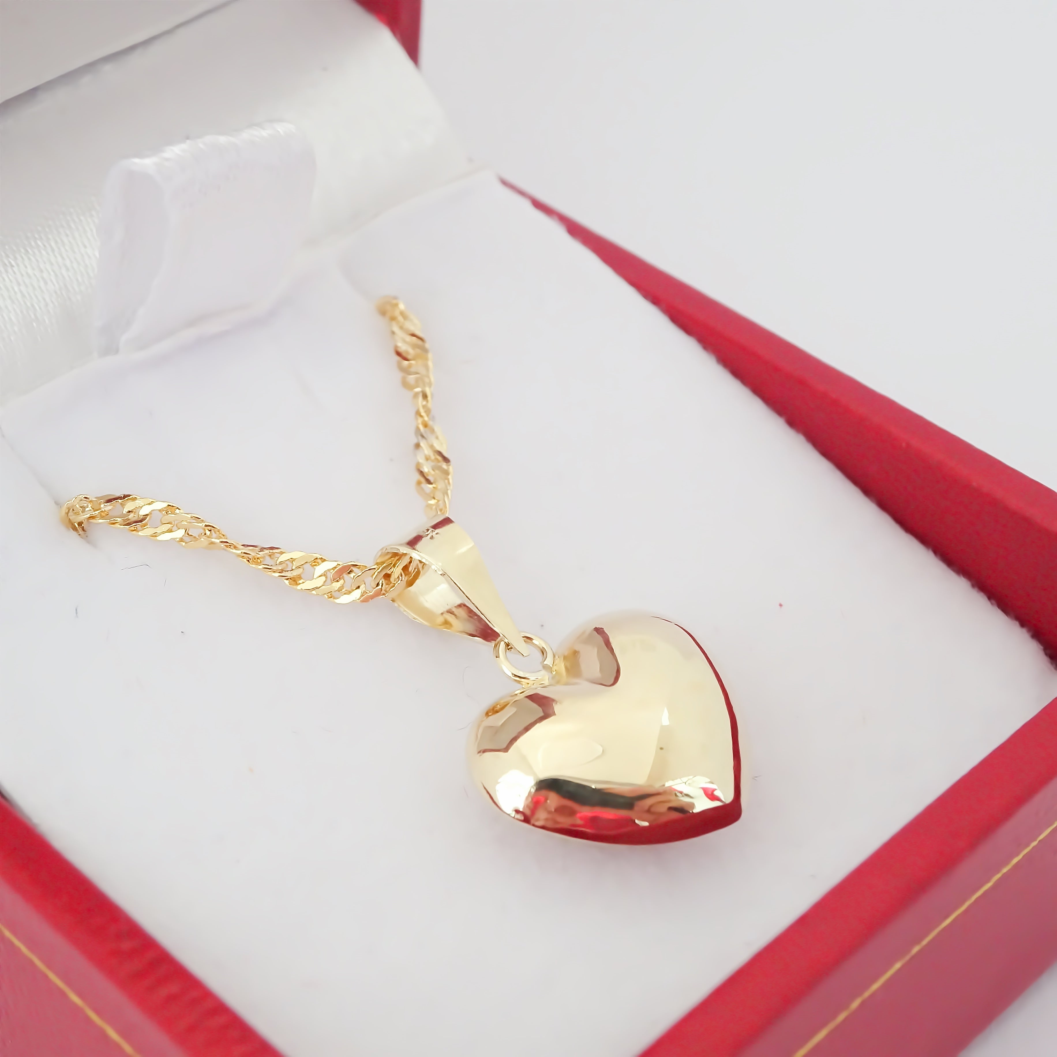 Amor Eterno - Dije Y Aretes Corazón Oro10k + Cadena Regalo