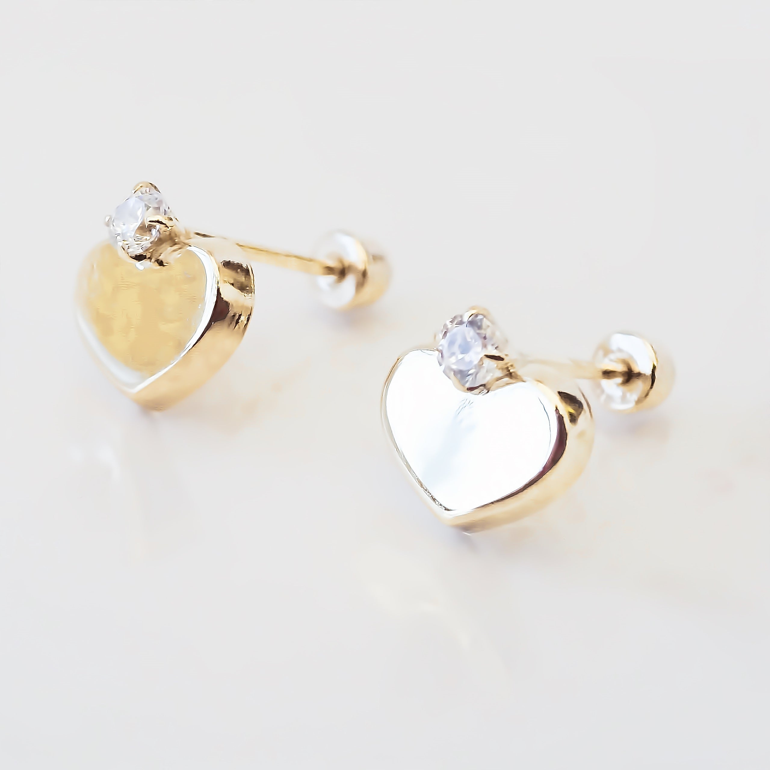 Amor Eterno - Broqueles / Corazón Diamante / Aretes Oro 10k