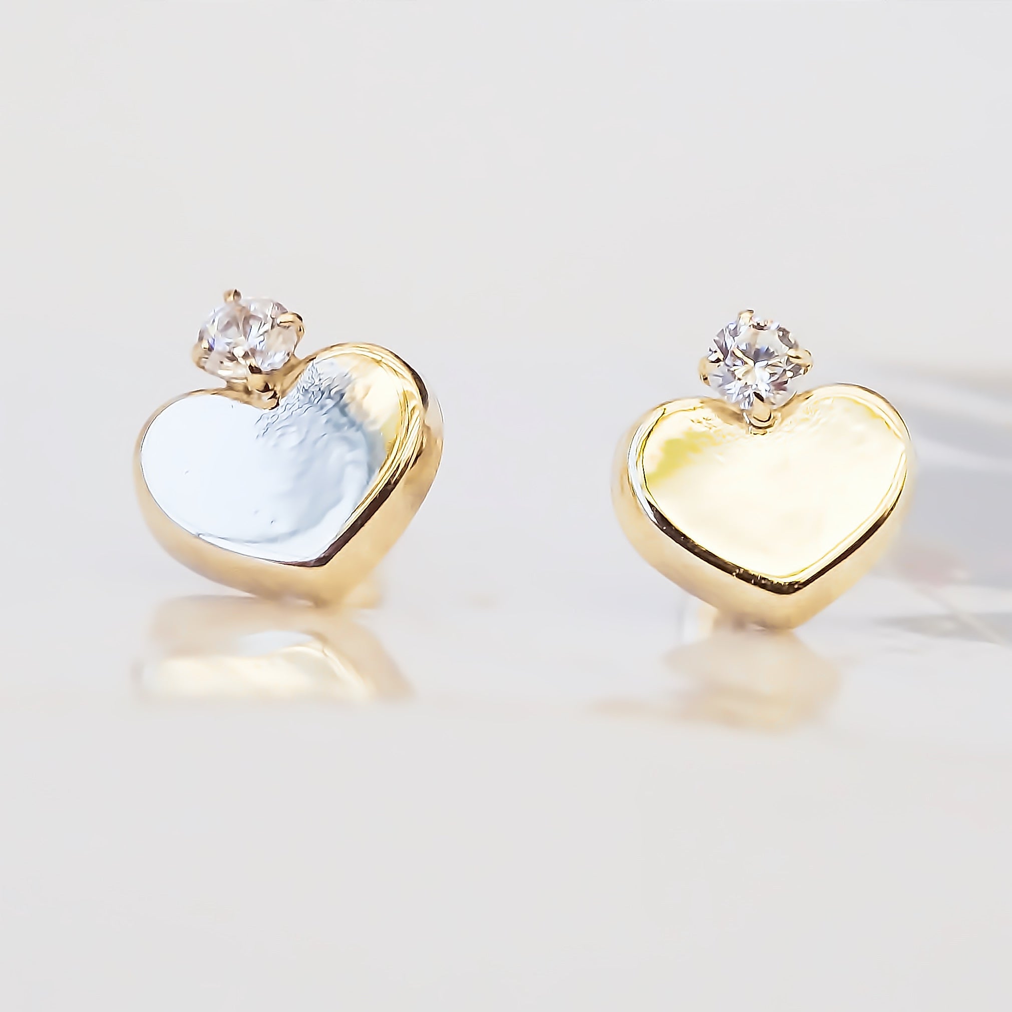 Amor Eterno - Broqueles / Corazón Diamante / Aretes Oro 10k