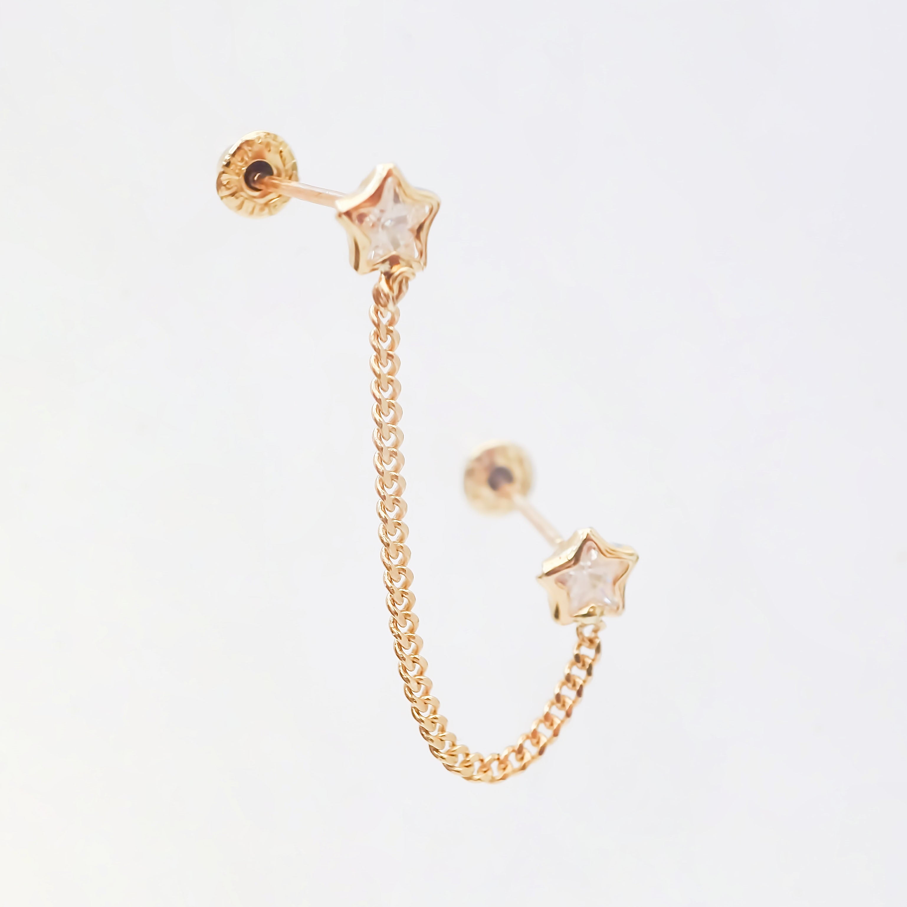 Amor Eterno - Estrella Bisel / Doble Perforación / Oro 10k