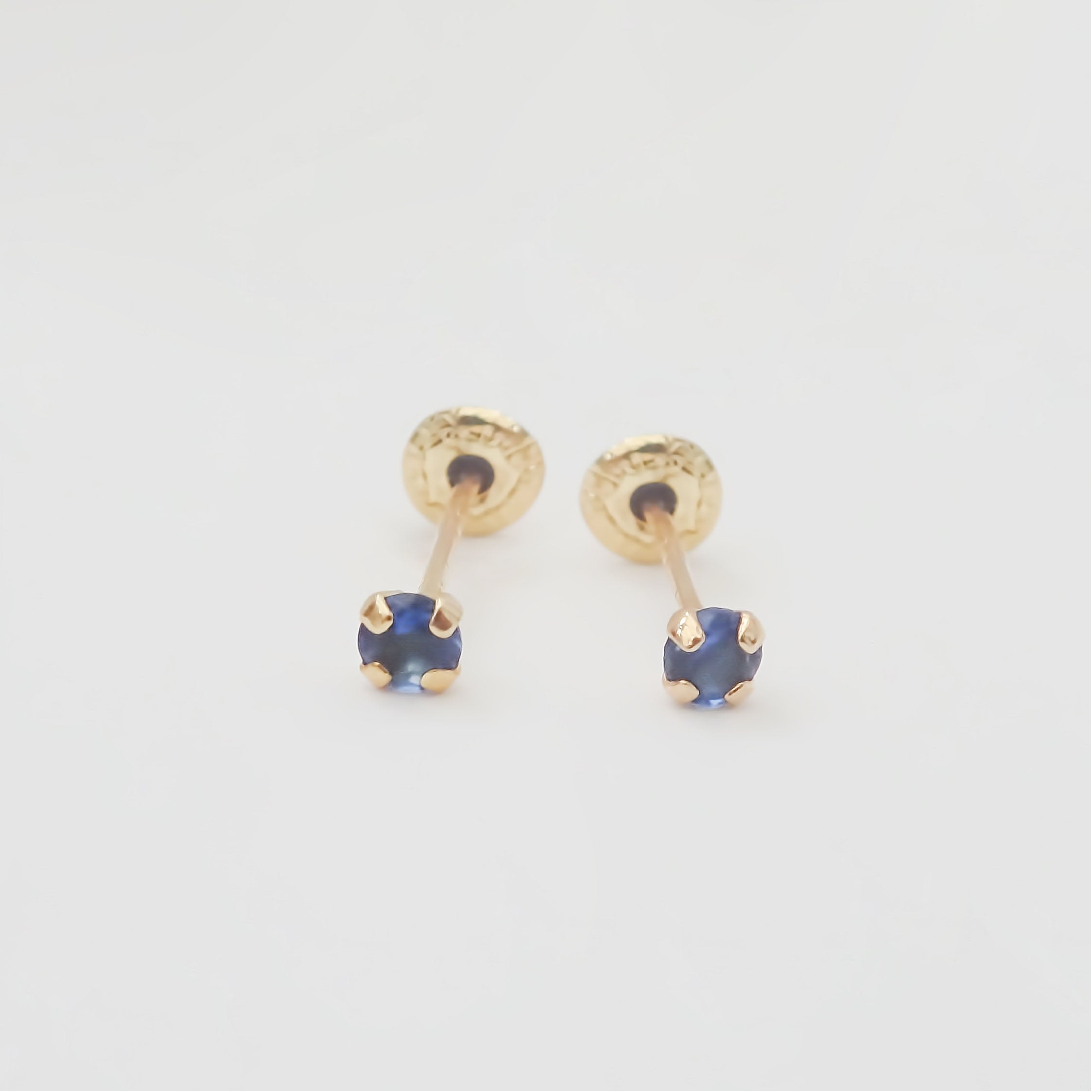 Amor Eterno - Broqueles Recto Mini Bebé / Aretes / Oro 10k / Azul