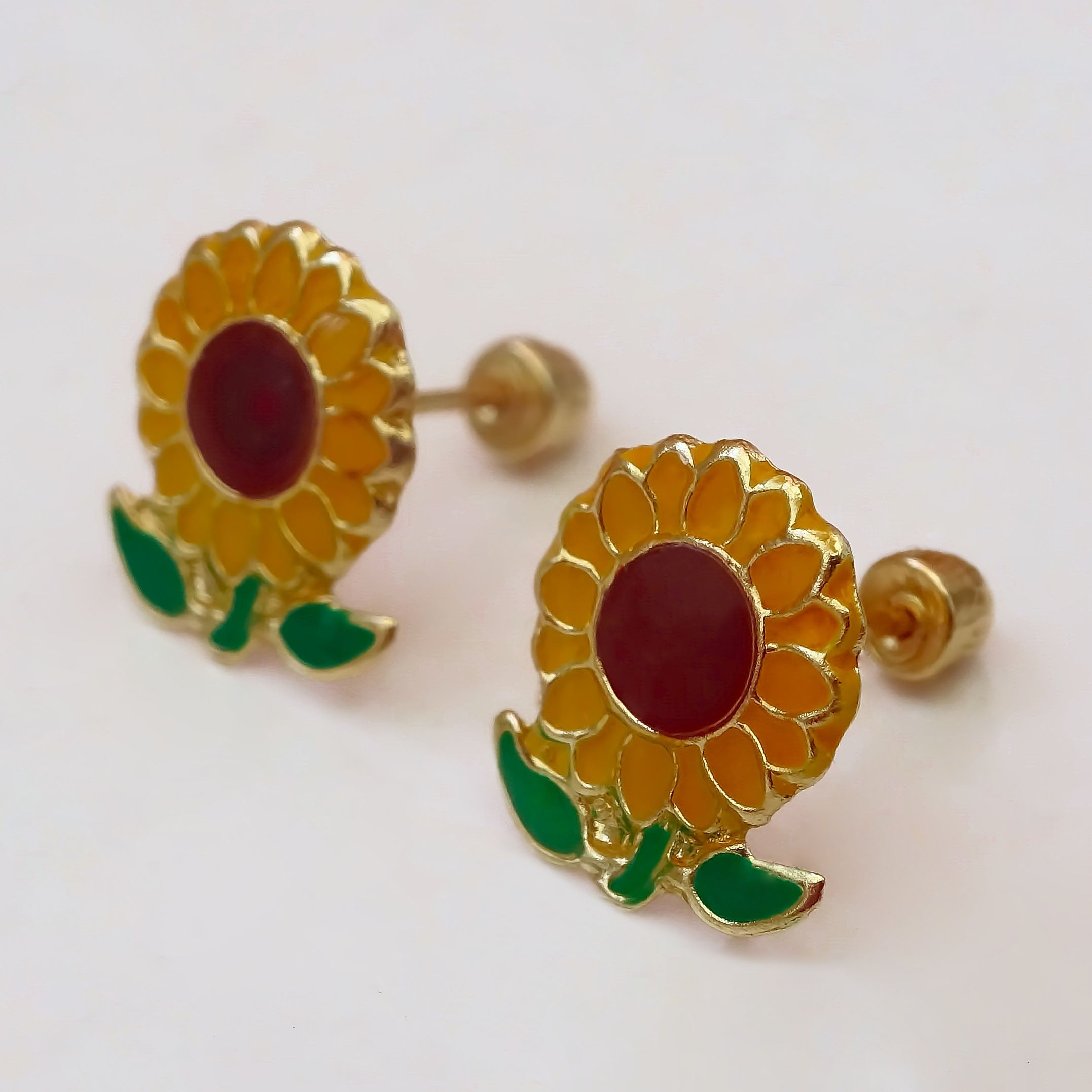 Amor Eterno - Broqueles Aretes / Girasol Esmaltado / Oro 10k