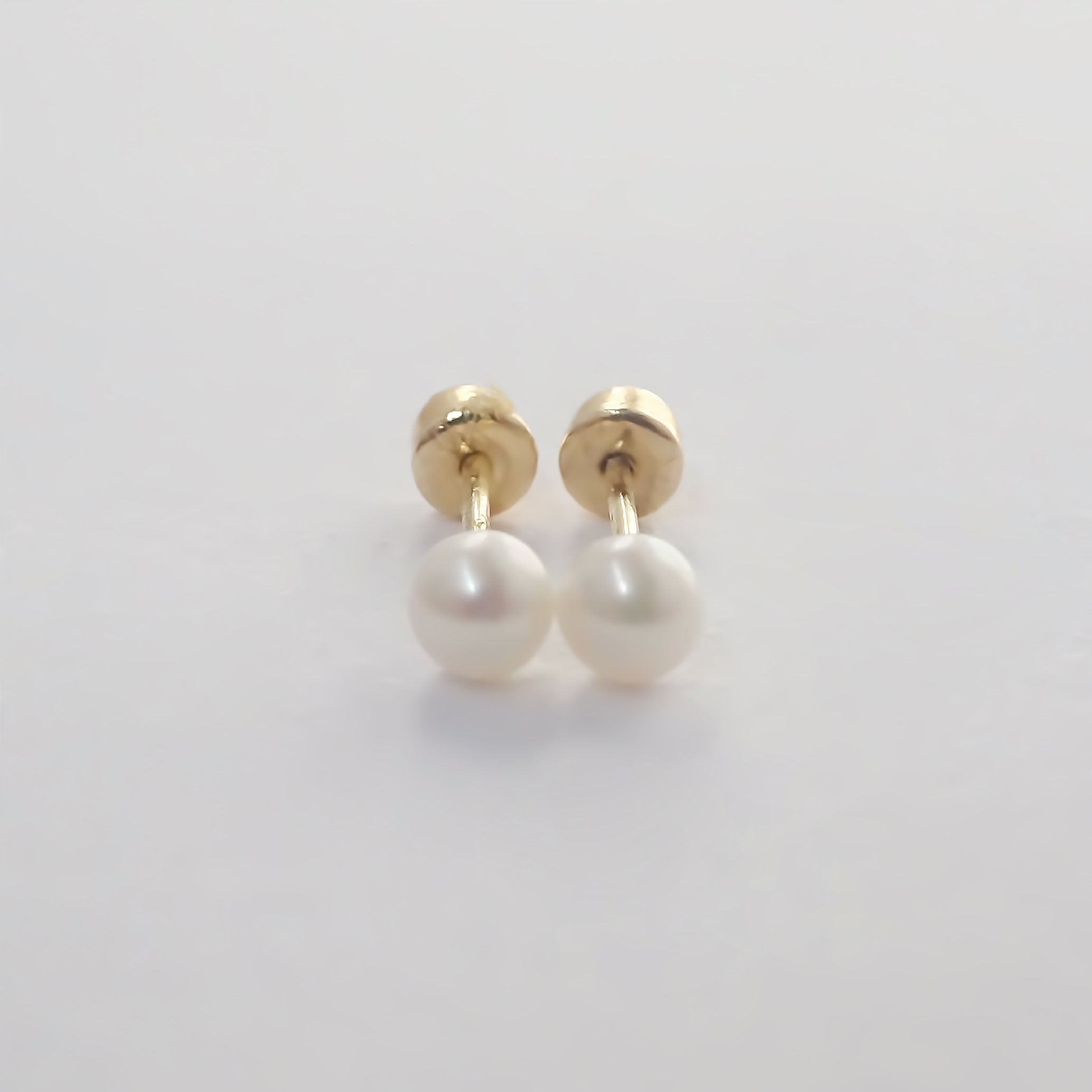 Amor Eterno - Broqueles Perla Natural Bebé / Aretes Oro 10k