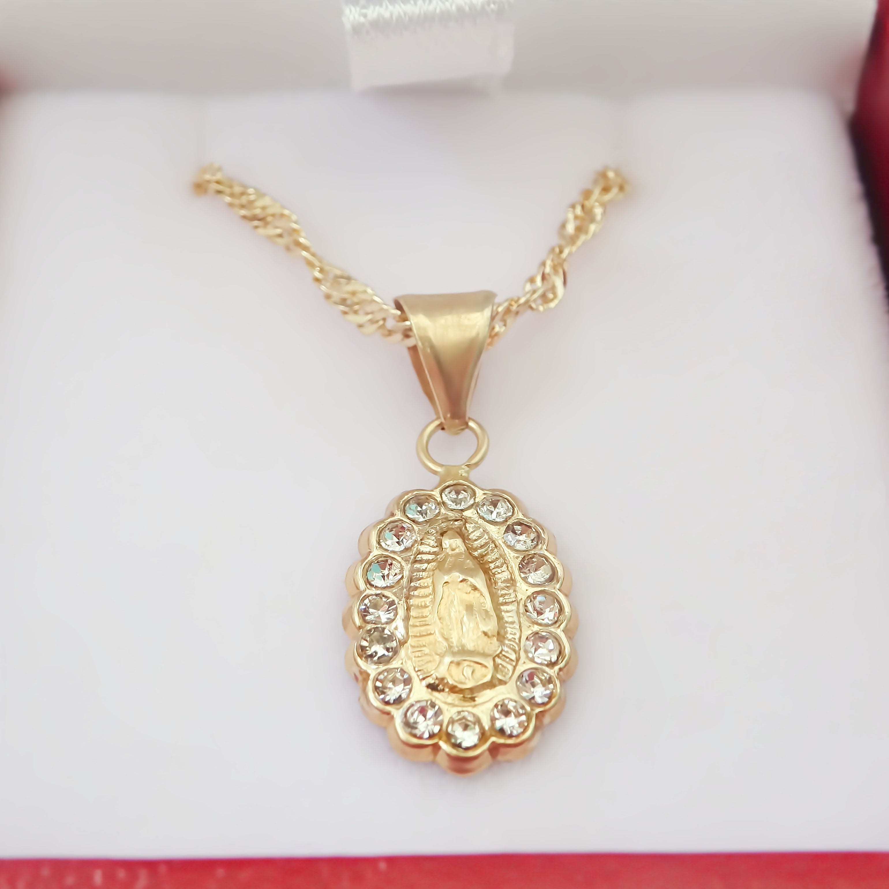 Amor Eterno - Medalla Virgen Brox 10k + Cadena Regalo