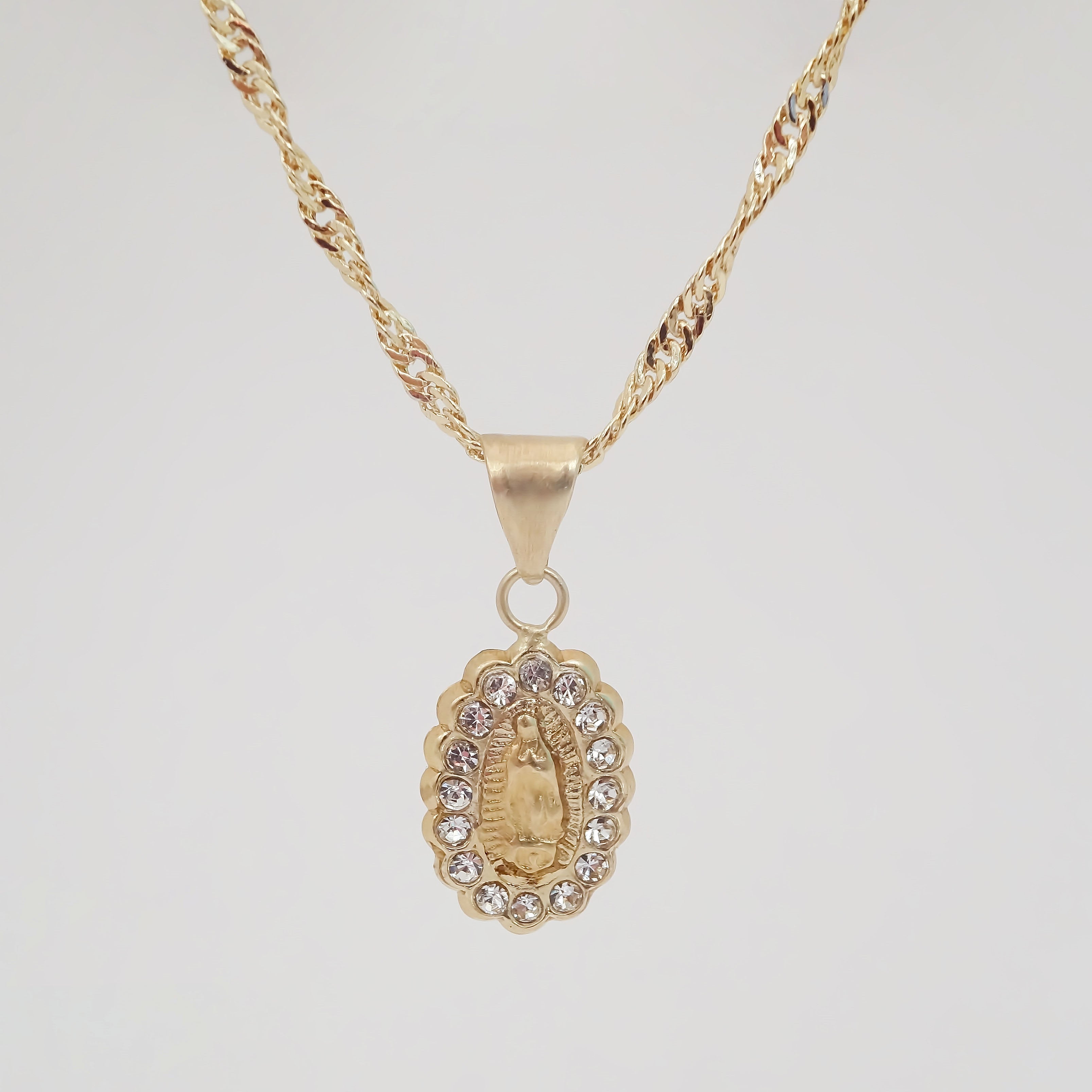 Amor Eterno - Medalla Virgen Brox 10k + Cadena Regalo