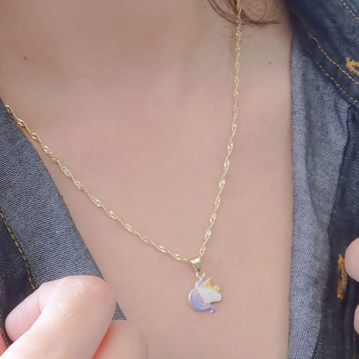 Amor Eterno - Dije Unicornio Sólido 10k + Cadena De Regalo