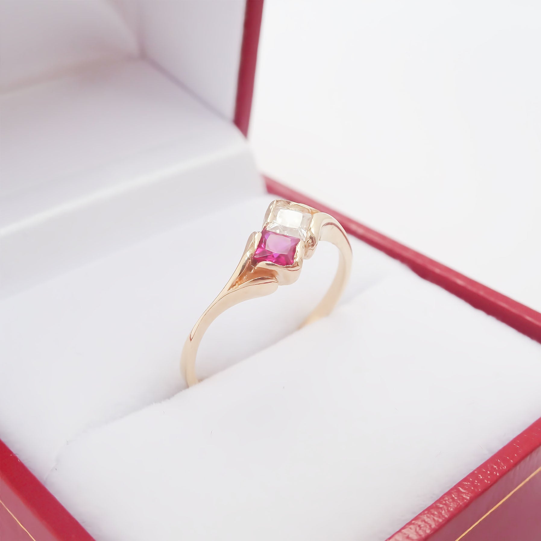 Amor Eterno - Anillo Tu Y Yo / Oro Sólido 10k