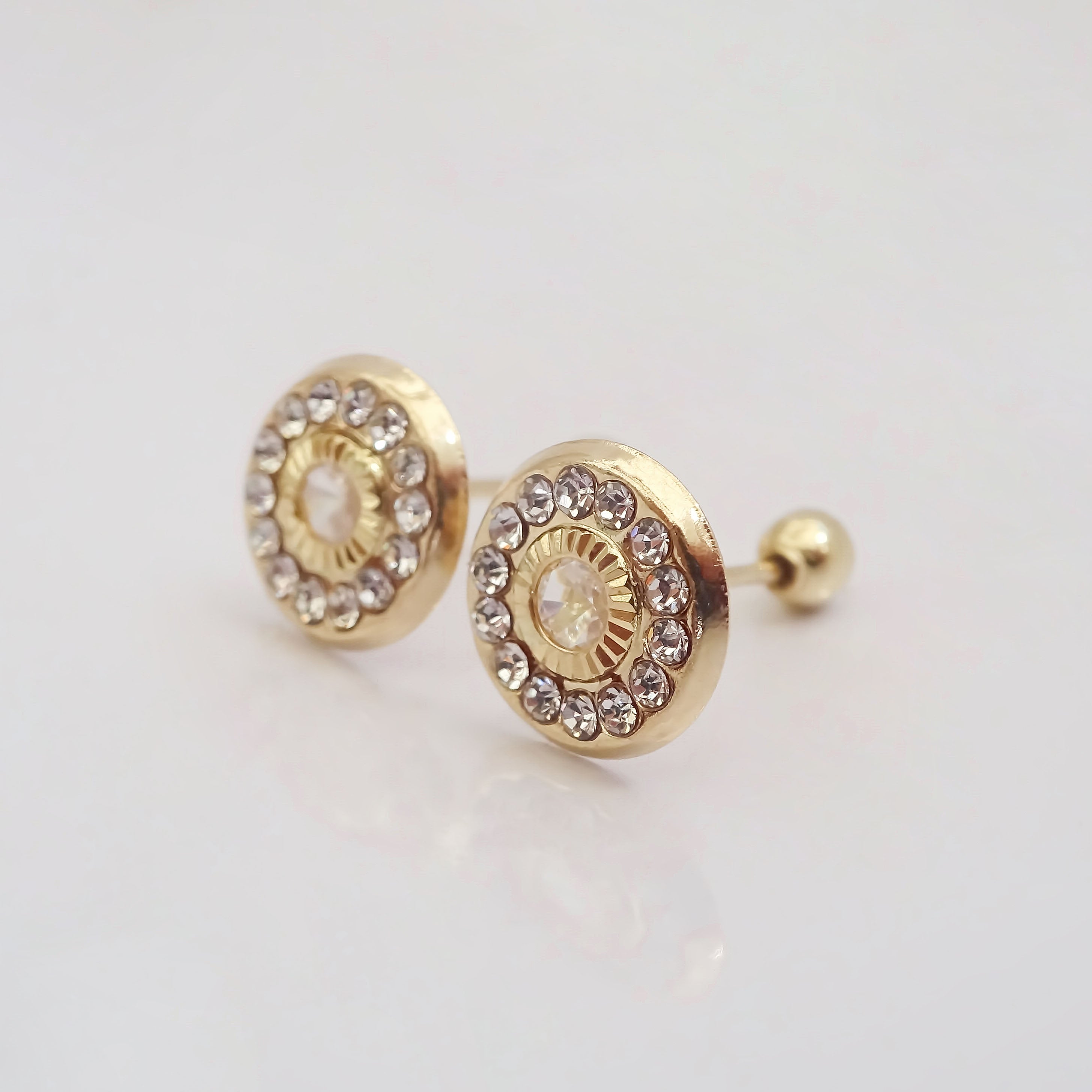 Amor Eterno - Broqueles Bisel Con Aro / Aretes Oro 10k / Transparente