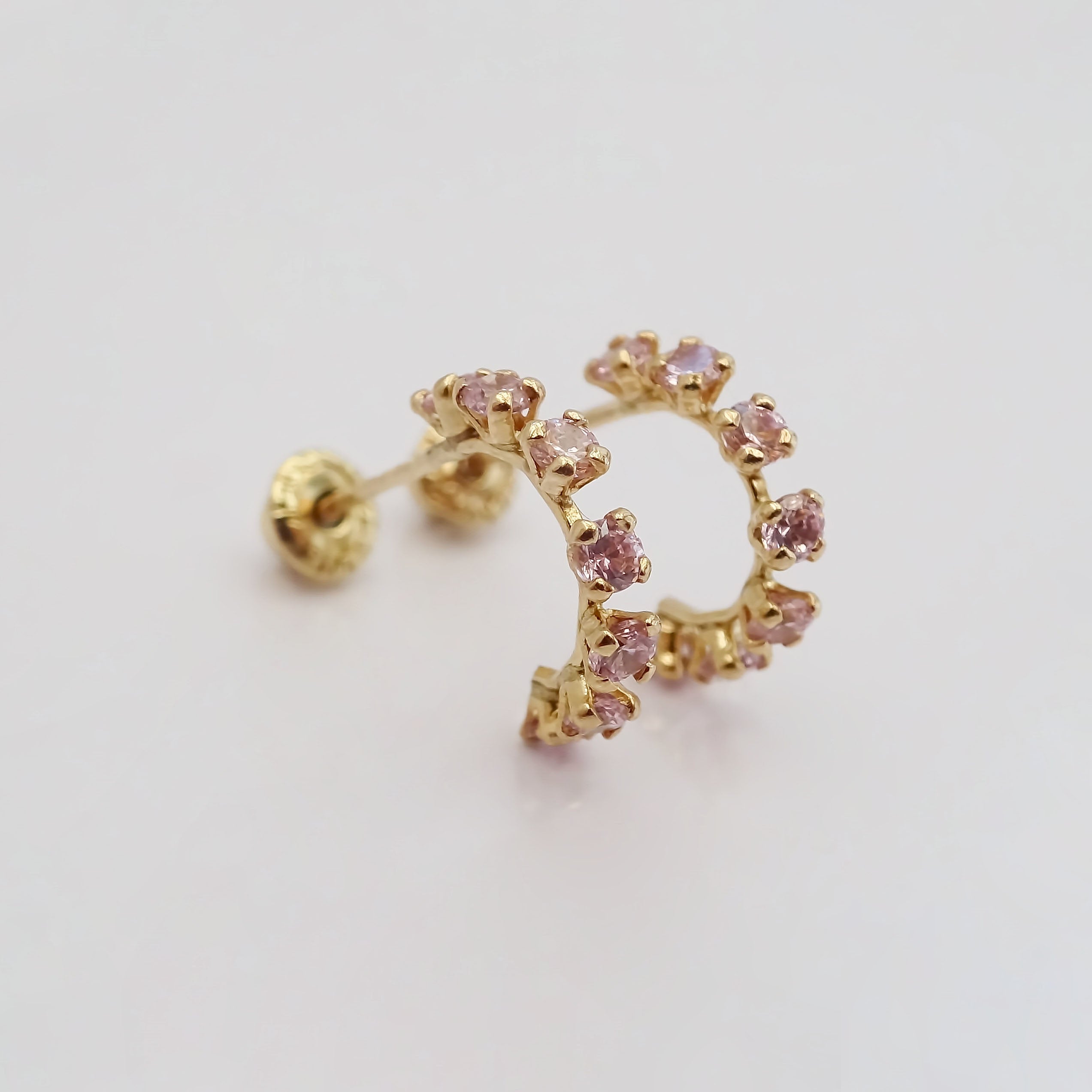 Amor Eterno - Broqueles Media Arracada / Aretes / Oro 10k / Rosa