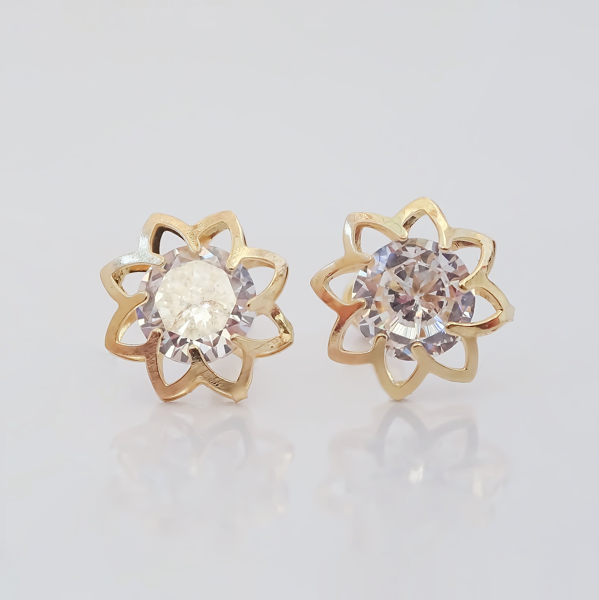 Amor Eterno - Broqueles / Flor Mandala / Aretes / Oro 10k
