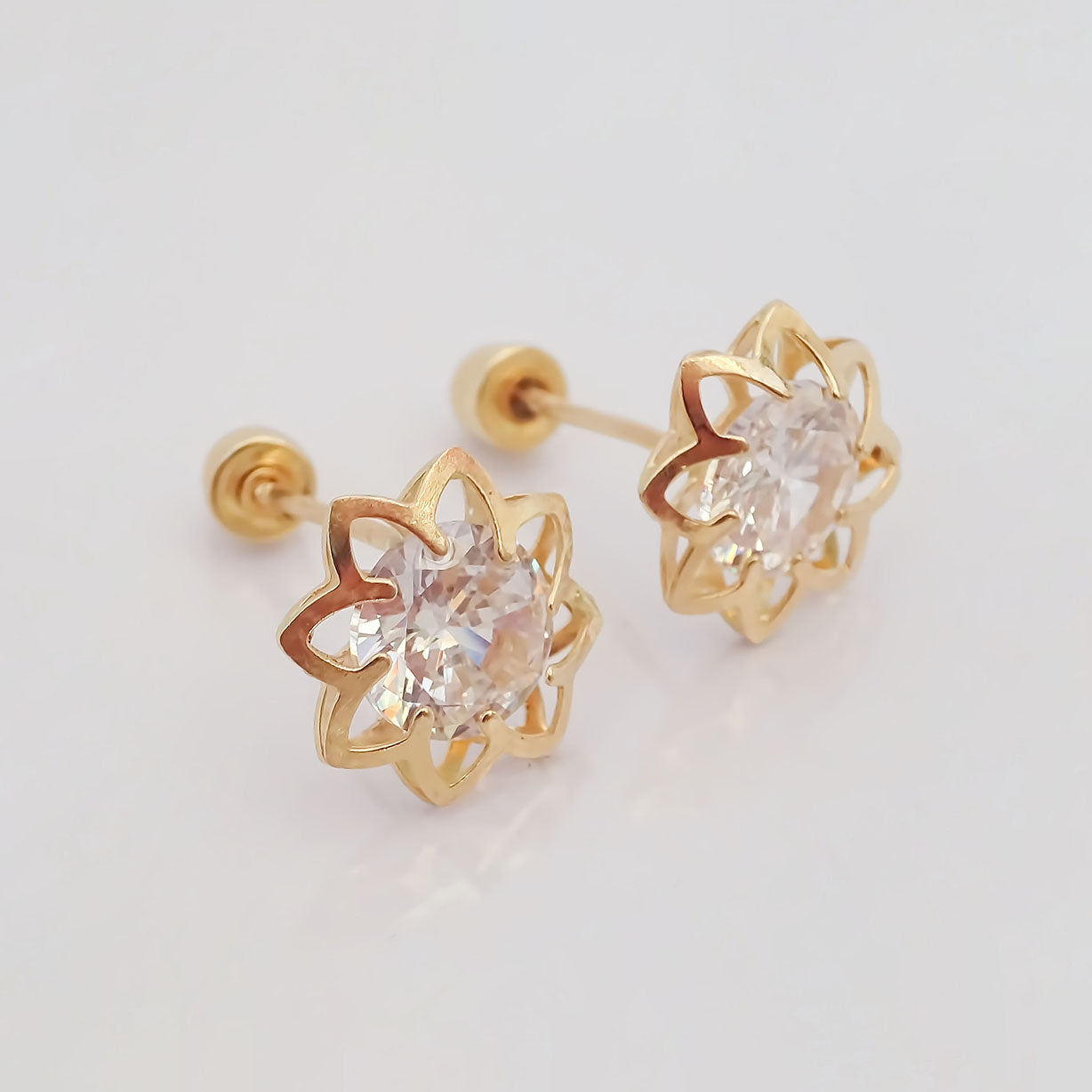 Amor Eterno - Broqueles / Flor Mandala / Aretes / Oro 10k