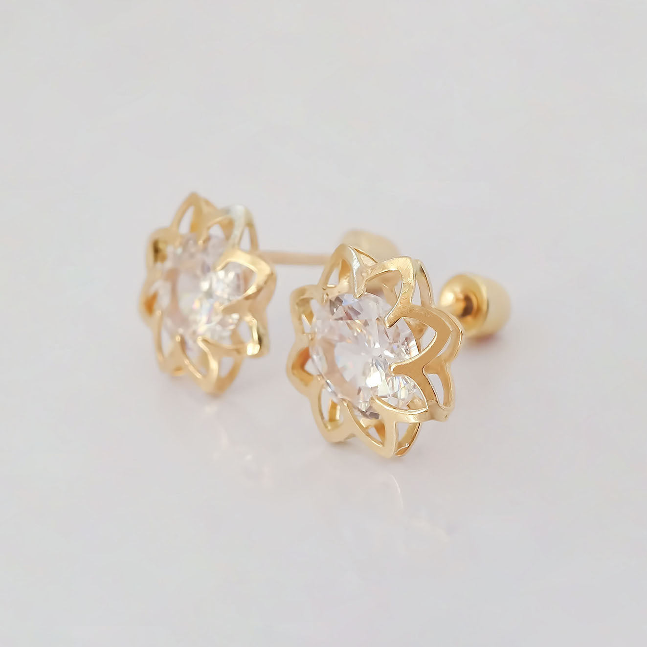 Amor Eterno - Broqueles / Flor Mandala / Aretes / Oro 10k