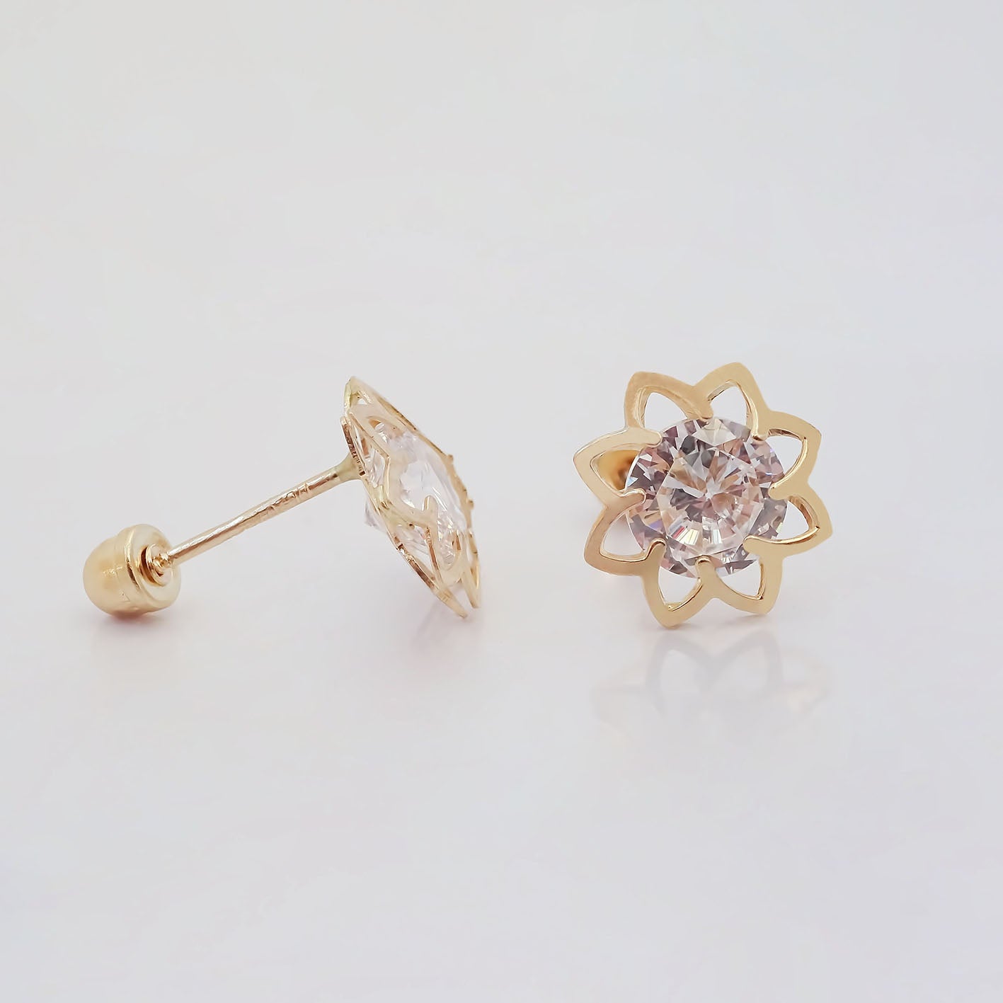 Amor Eterno - Broqueles / Flor Mandala / Aretes / Oro 10k